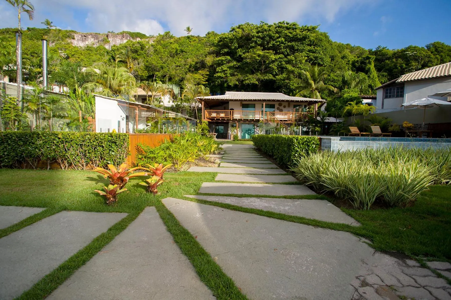 Property building in Tropical Beach