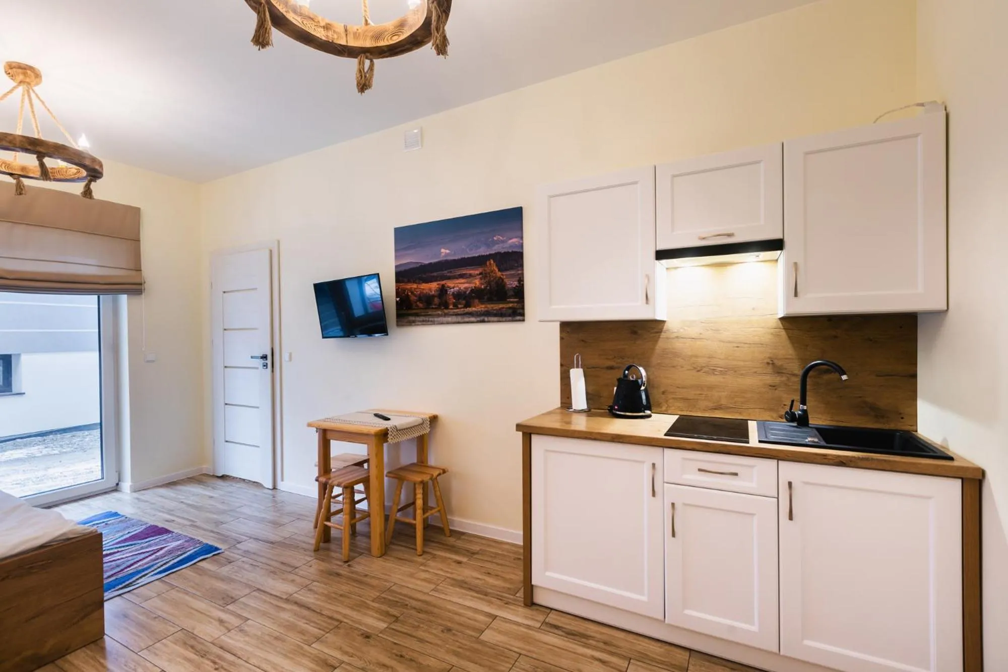 Apartamenty,pokoje Paholski
