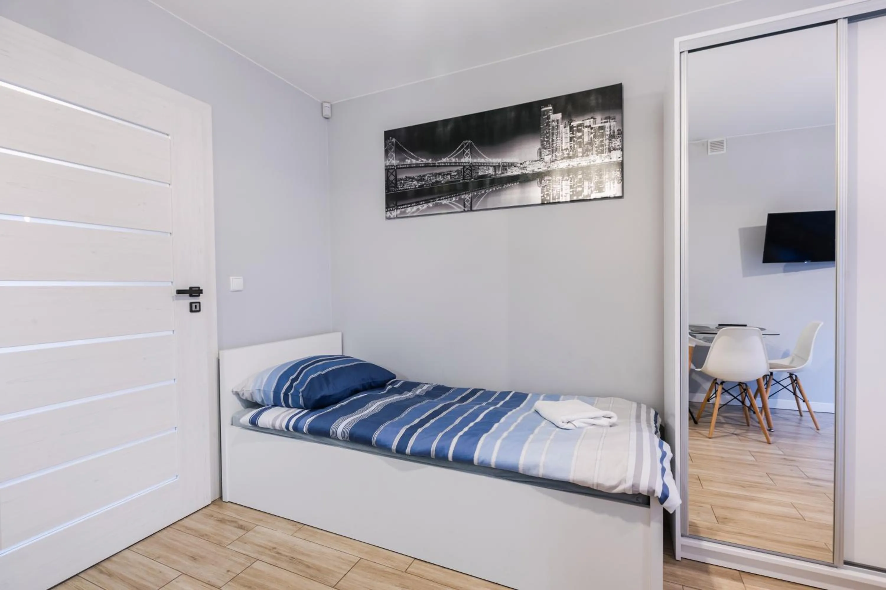 Bed in Apartamenty,pokoje Paholski