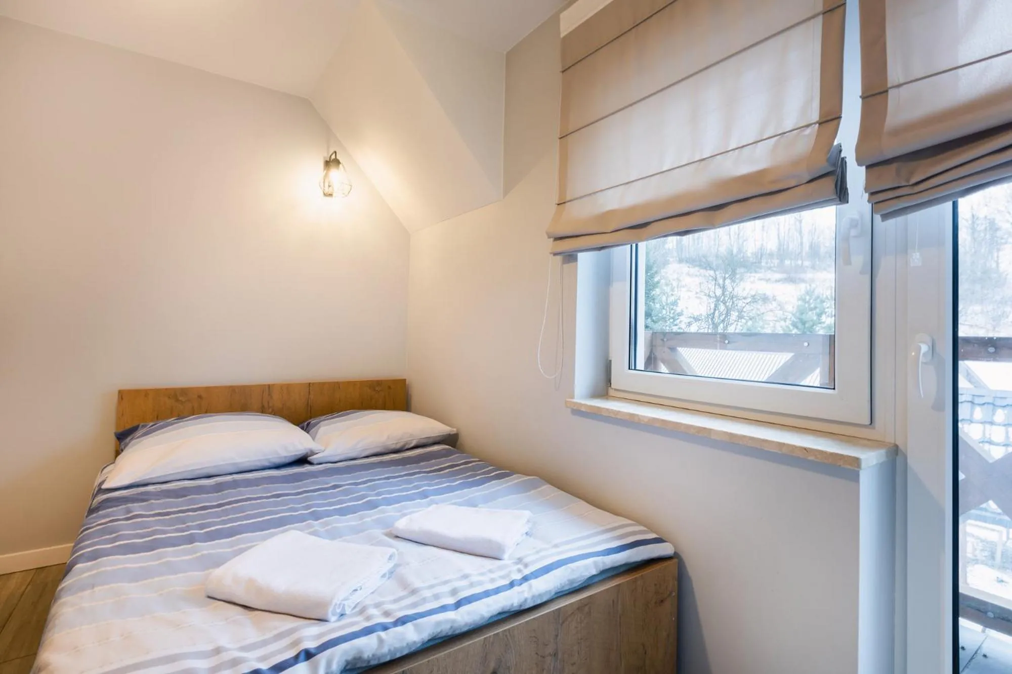 Bed in Apartamenty,pokoje Paholski