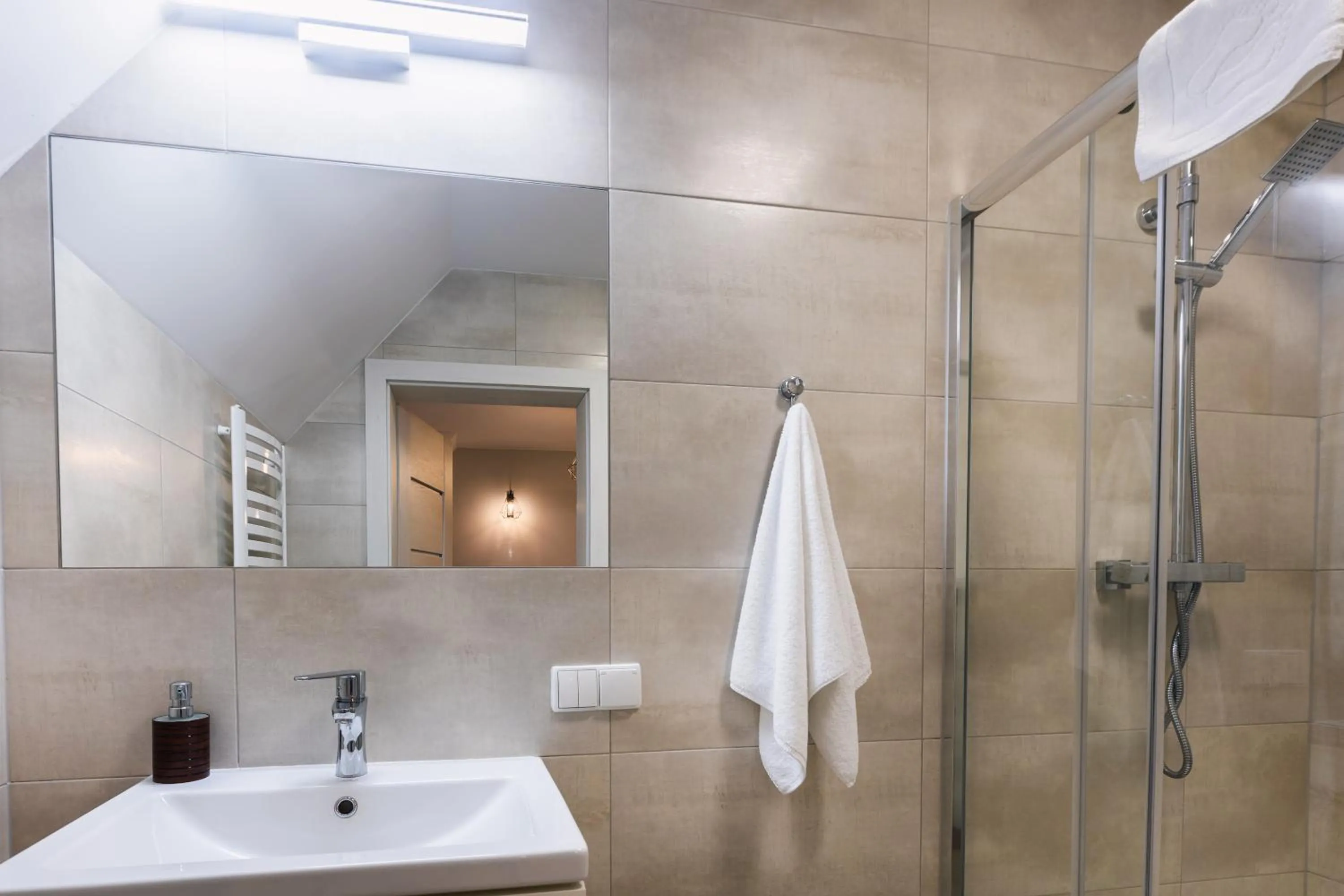 Apartamenty,pokoje Paholski