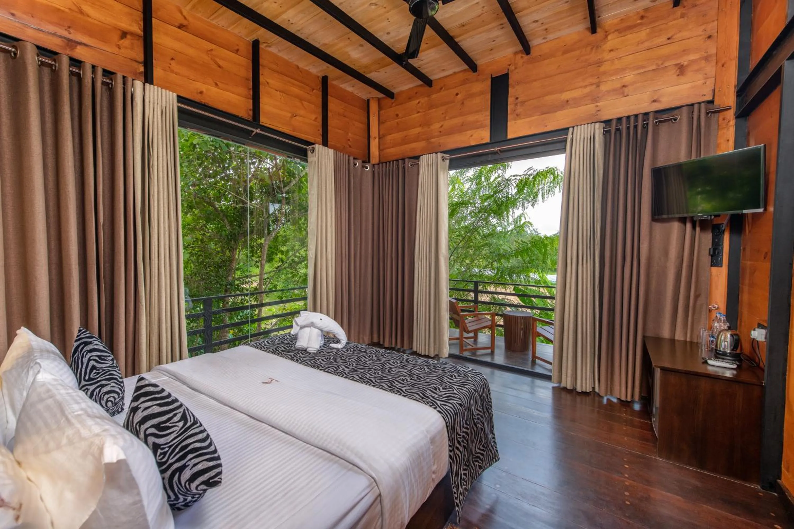 Photo of the whole room, Bed in Atha Resort