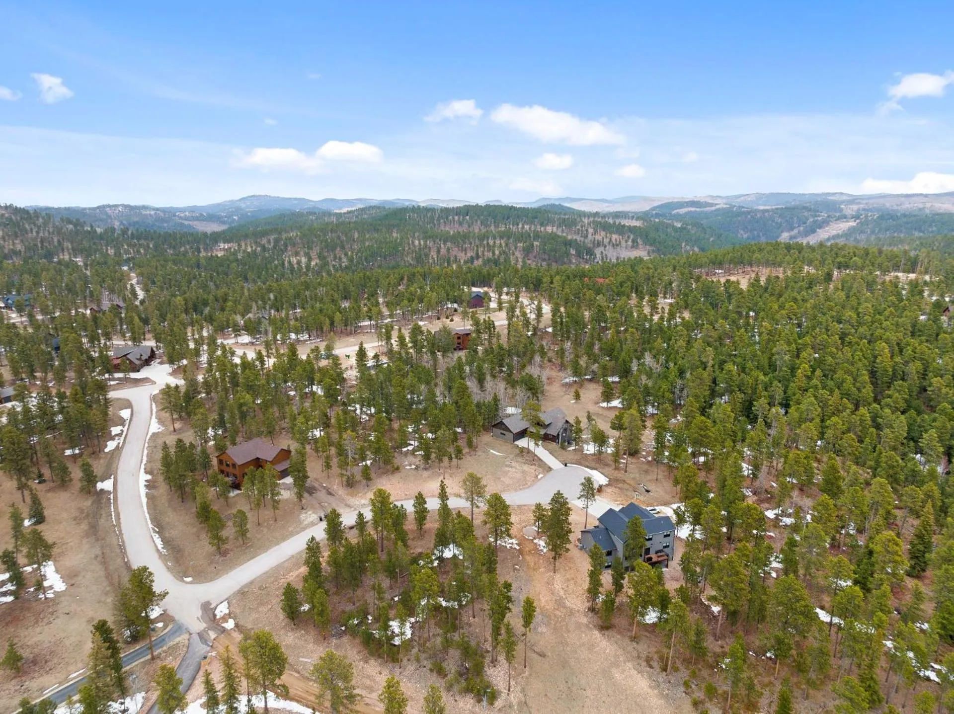 Copper Skies Lodge at Powder House Pass