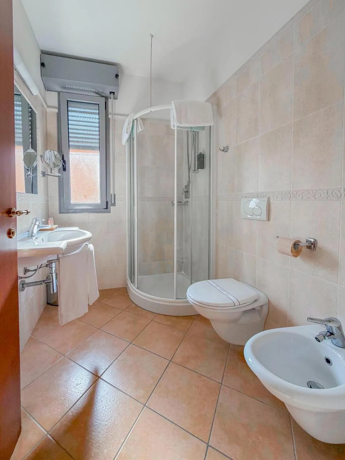 Bathroom in Sovrana Hotel & SPA