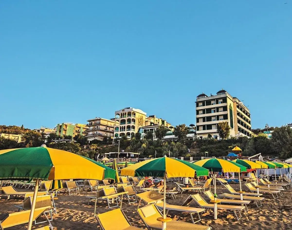 Beach in Grand Hotel Michelacci