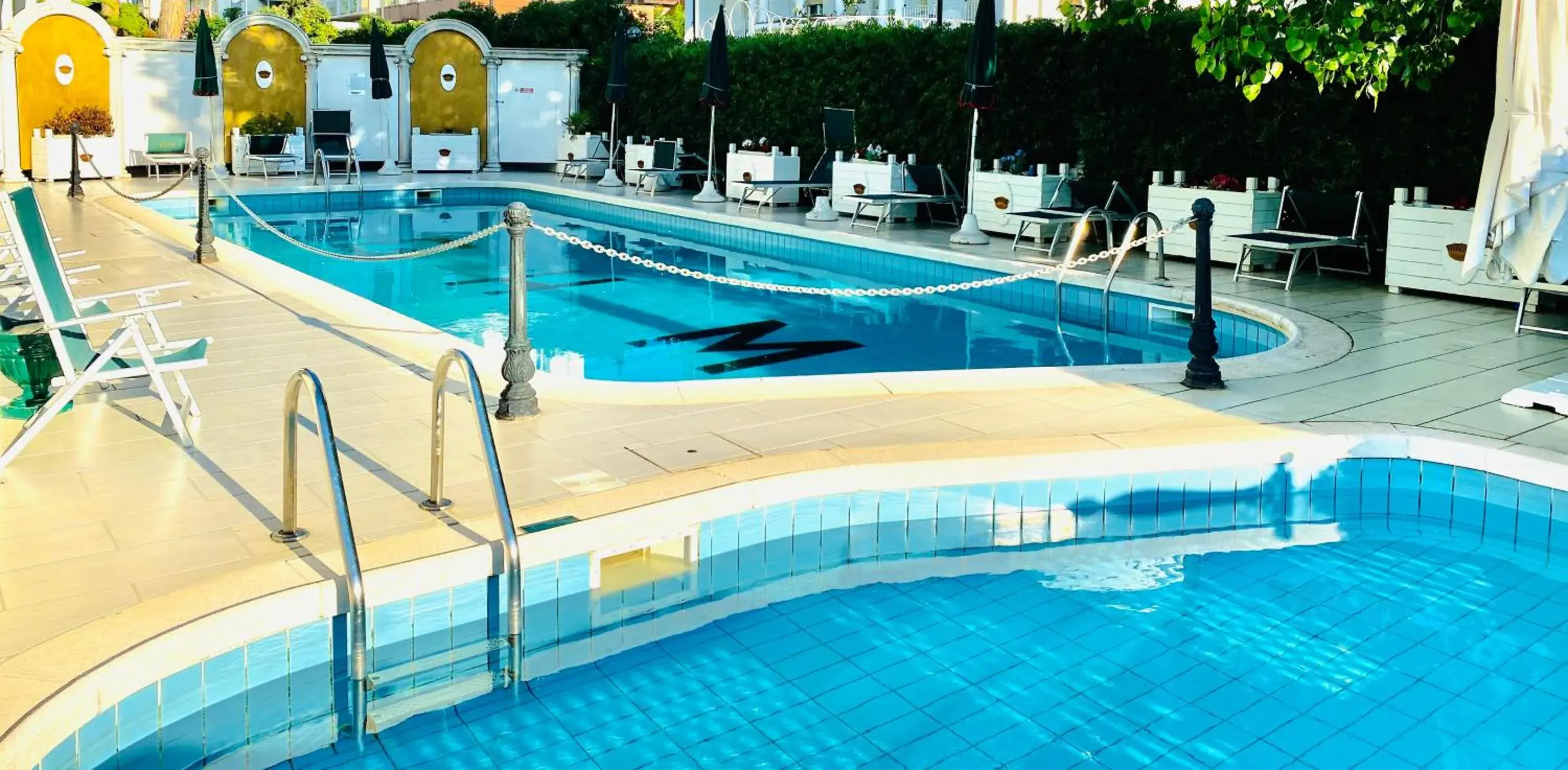 Swimming Pool in Grand Hotel Michelacci