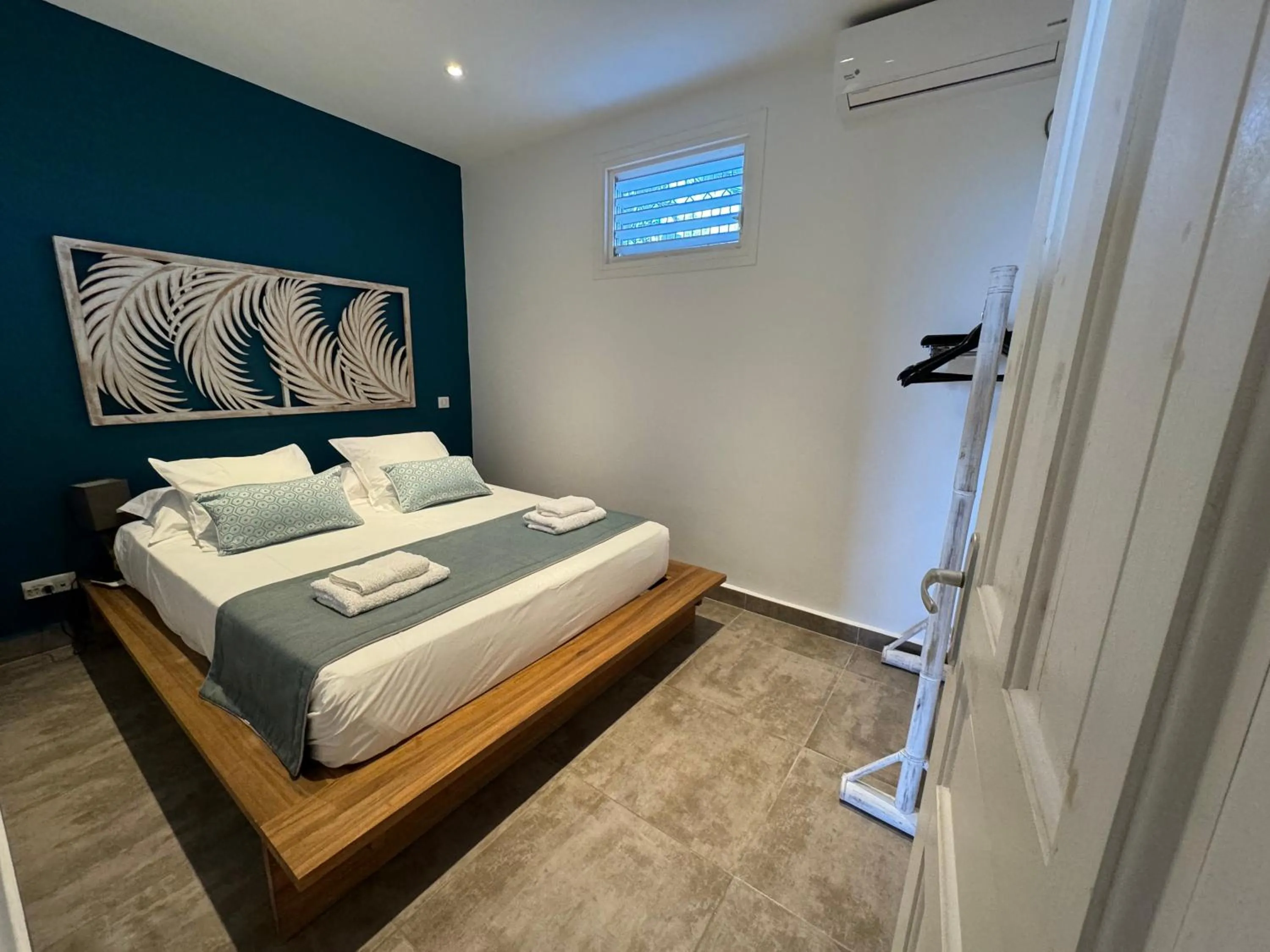 Bed in Moana Lodge