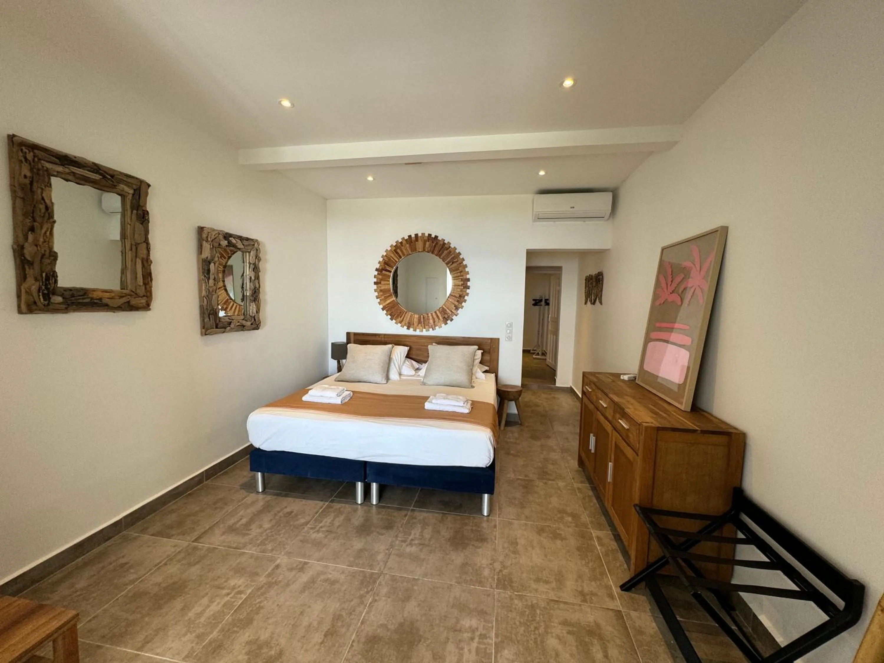 Bed in Moana Lodge