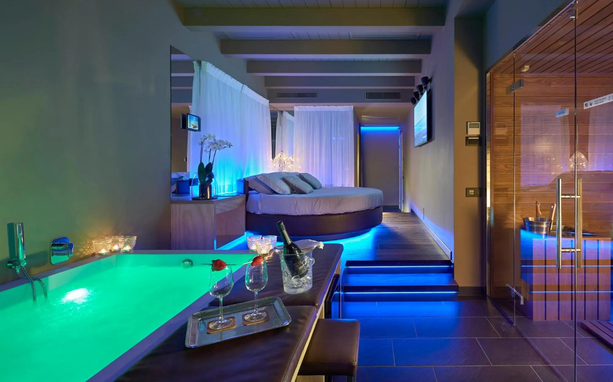 Photo of the whole room, Bed in Hotel Locanda Al Piave ***S