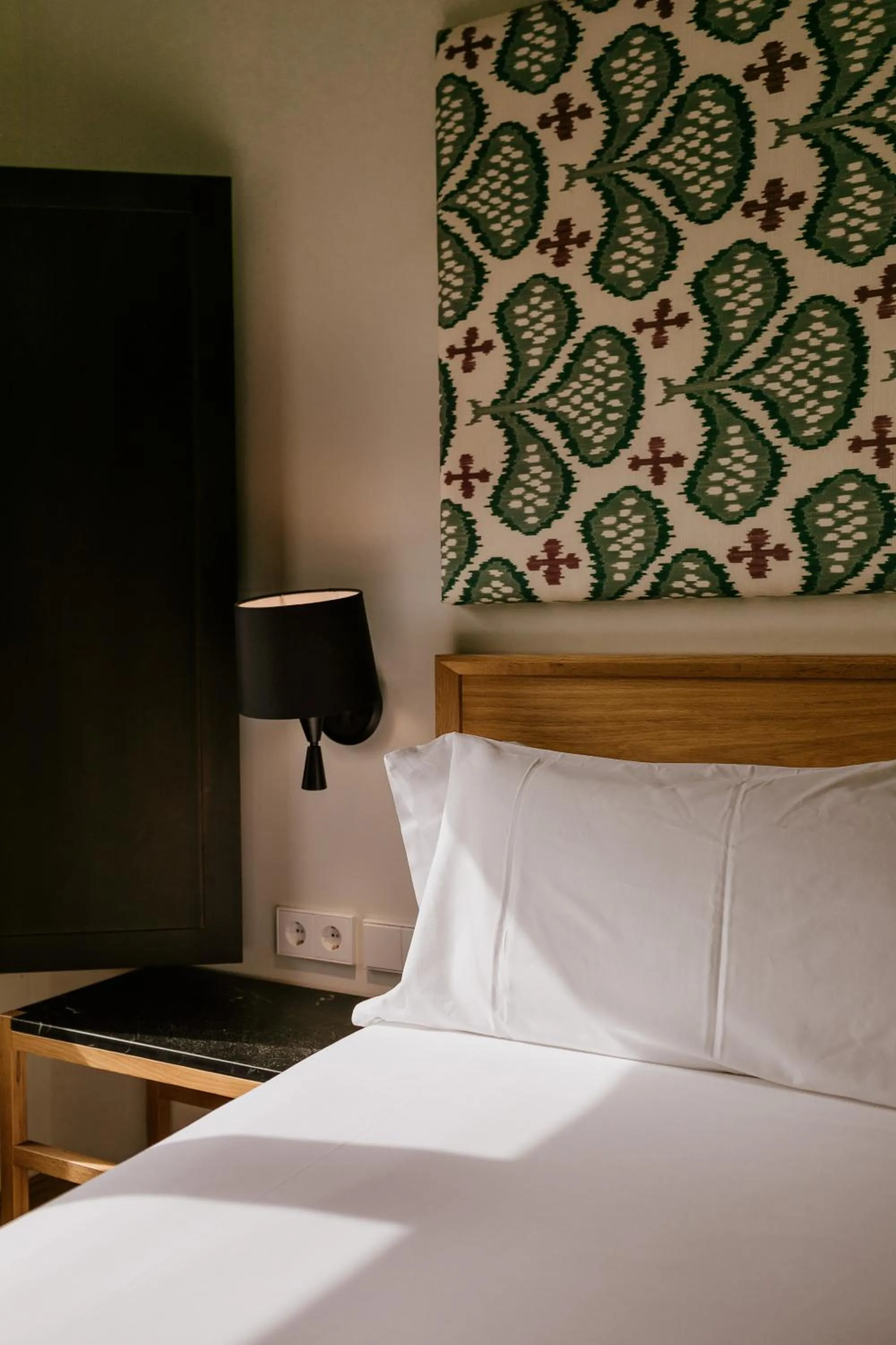 Bed in Hotel Estepona Plaza