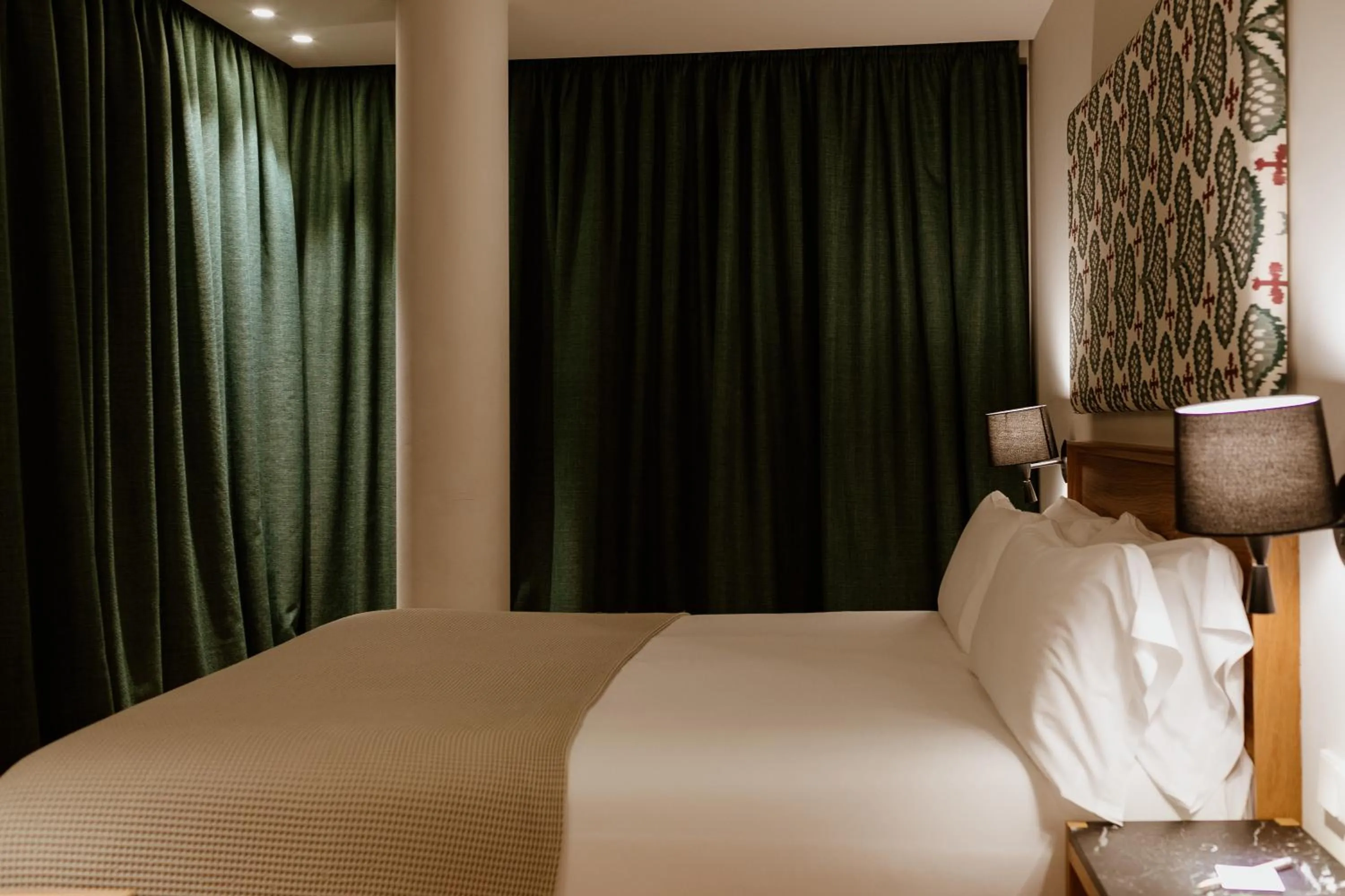 Bed in Hotel Estepona Plaza