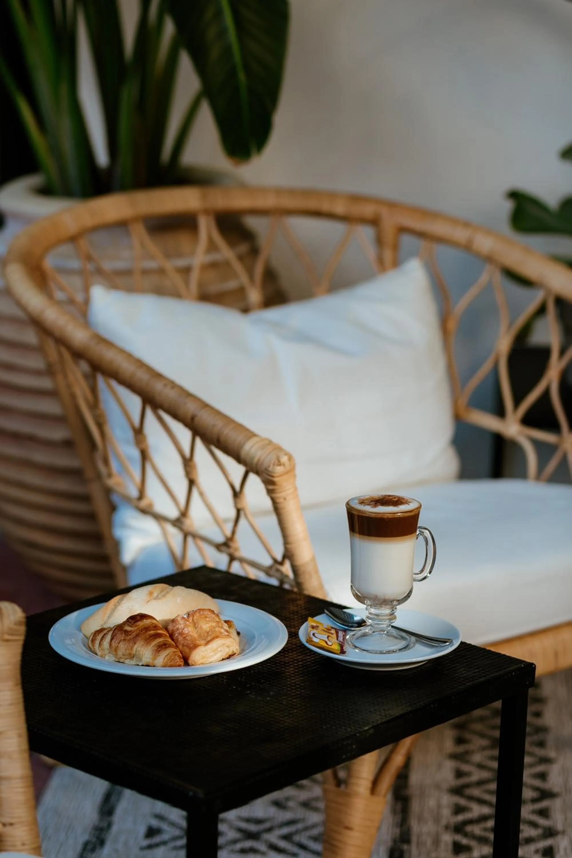 Restaurant/places to eat in Hotel Estepona Plaza