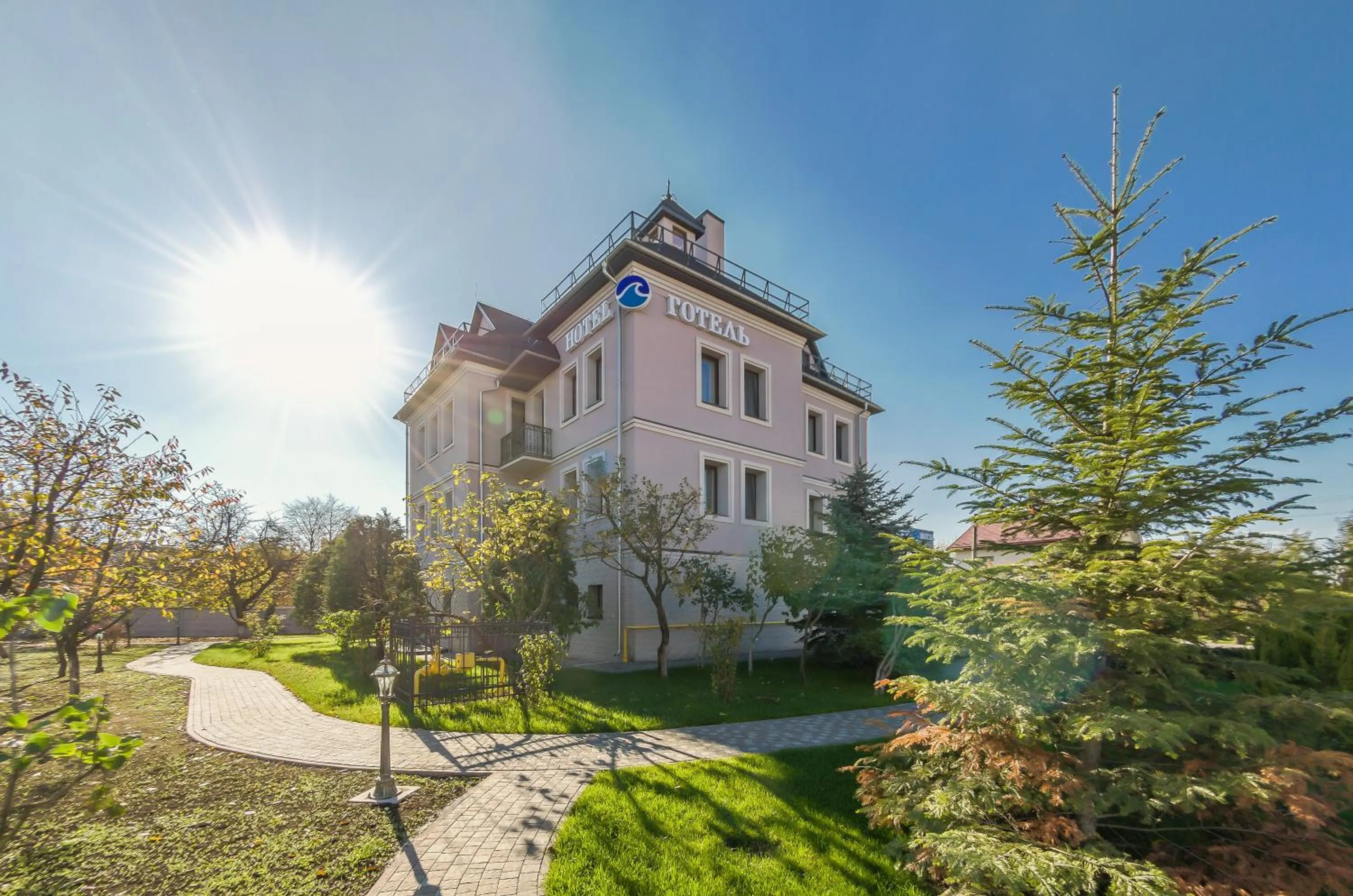 Facade/entrance in Bystrytsya Lux