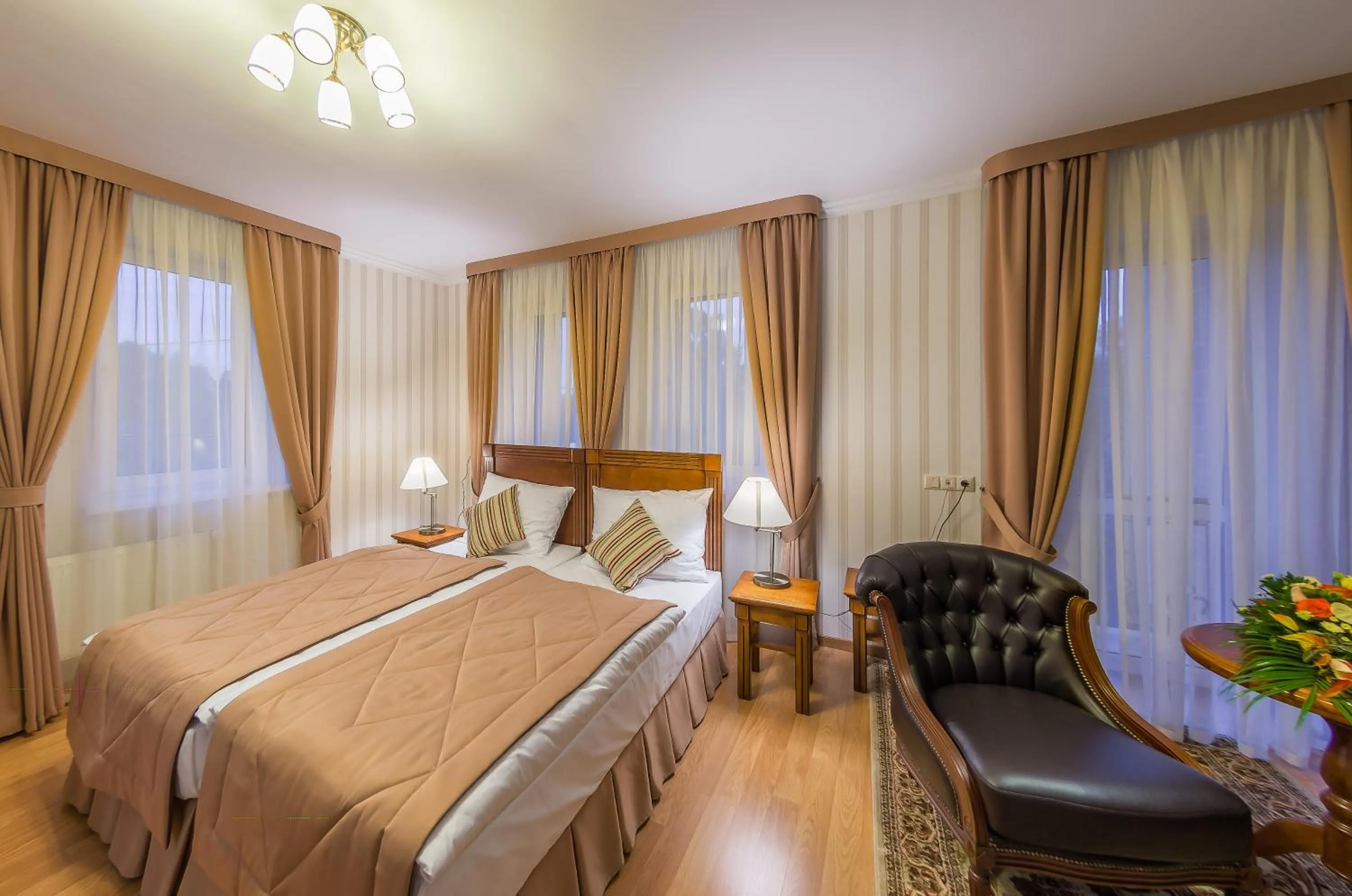 Bedroom, Bed in Bystrytsya Lux