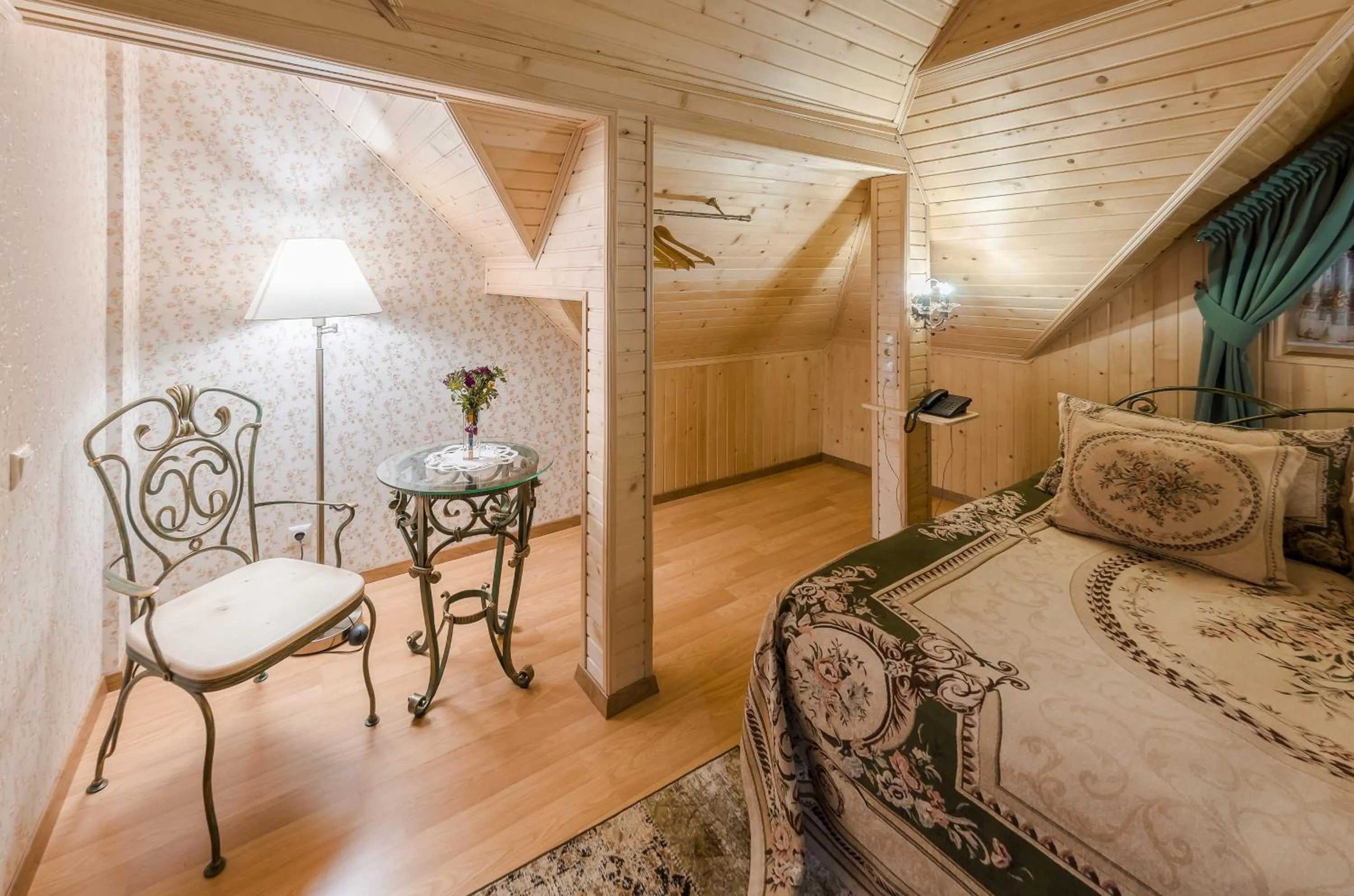 Bed in Bystrytsya Lux
