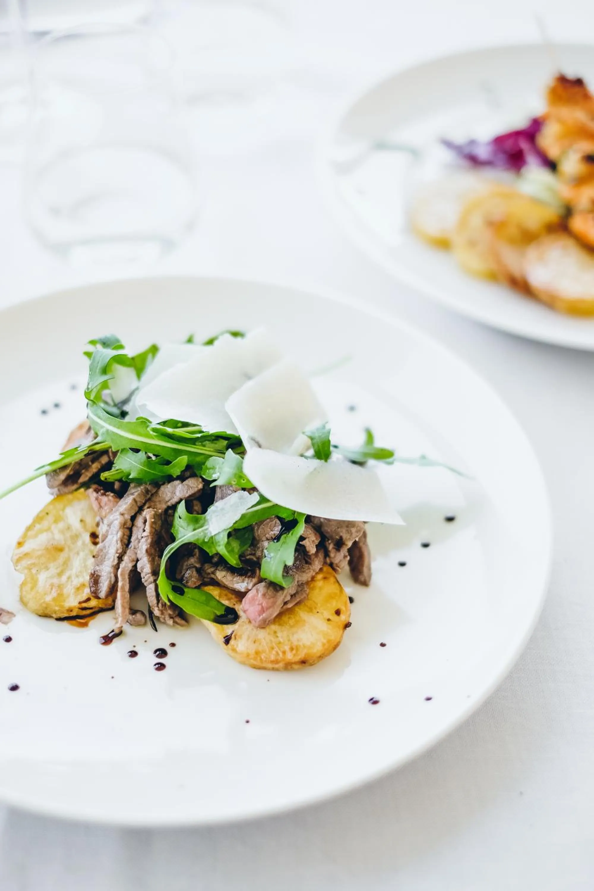 Restaurant/places to eat in Hotel Sans Souci