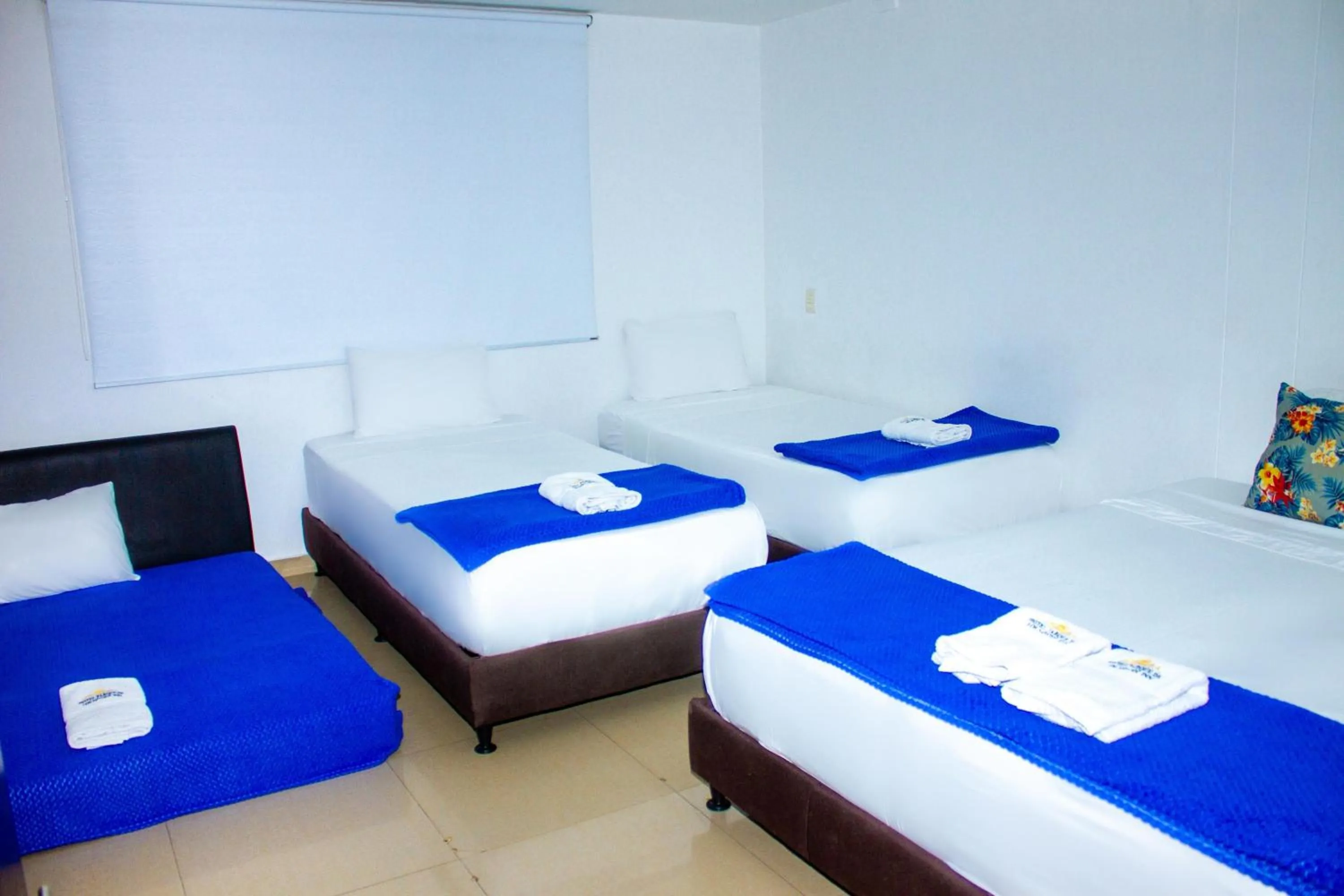 Bed in Hotel Parque de los Novios Inn