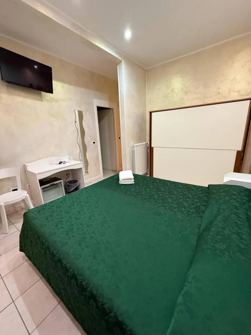 Bed in Pollon Inn Sanremo