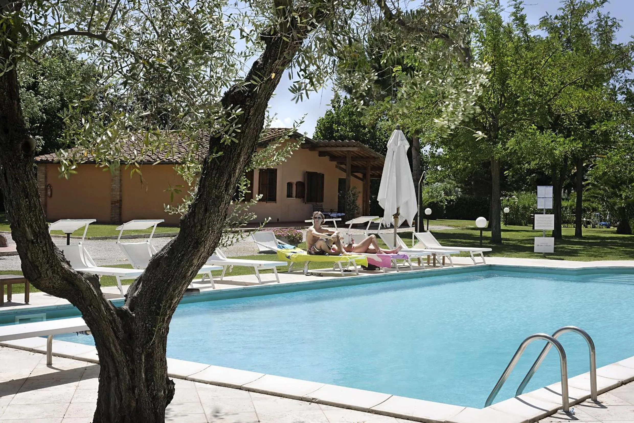 Swimming pool in Fattoria San Lorenzo