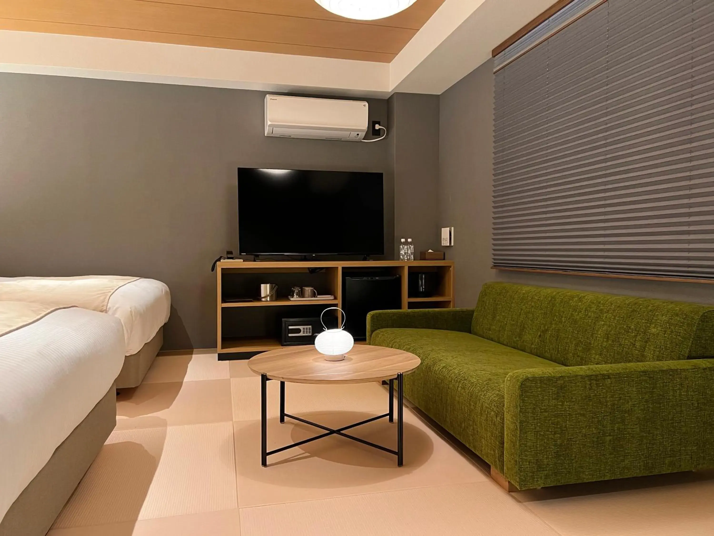 Seating area in Rinn Gion Shirakawa Seating area in Rinn Gion Shirakawa