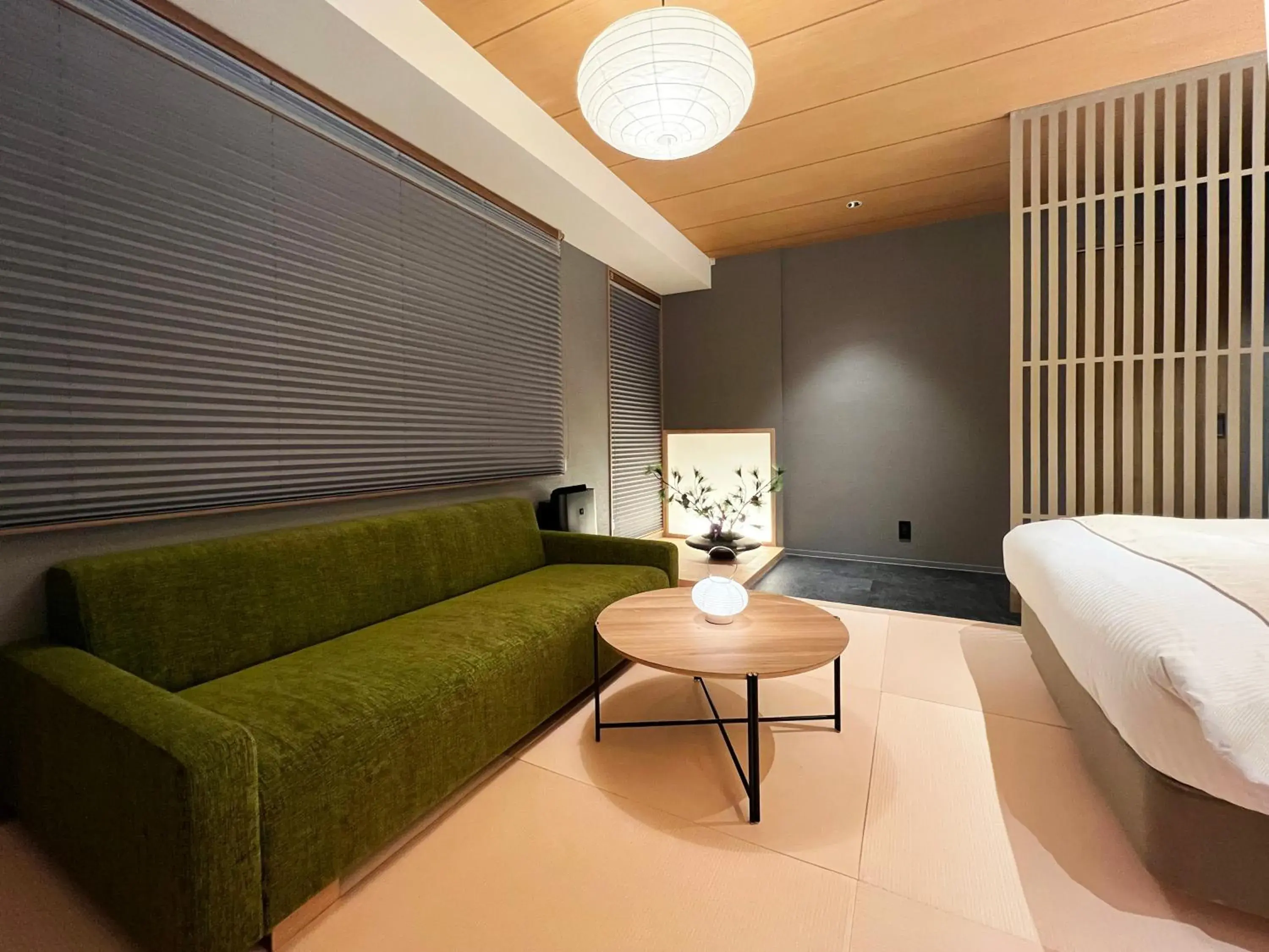 Seating area, Bed in Rinn Gion Shirakawa Seating area, Bed in Rinn Gion Shirakawa