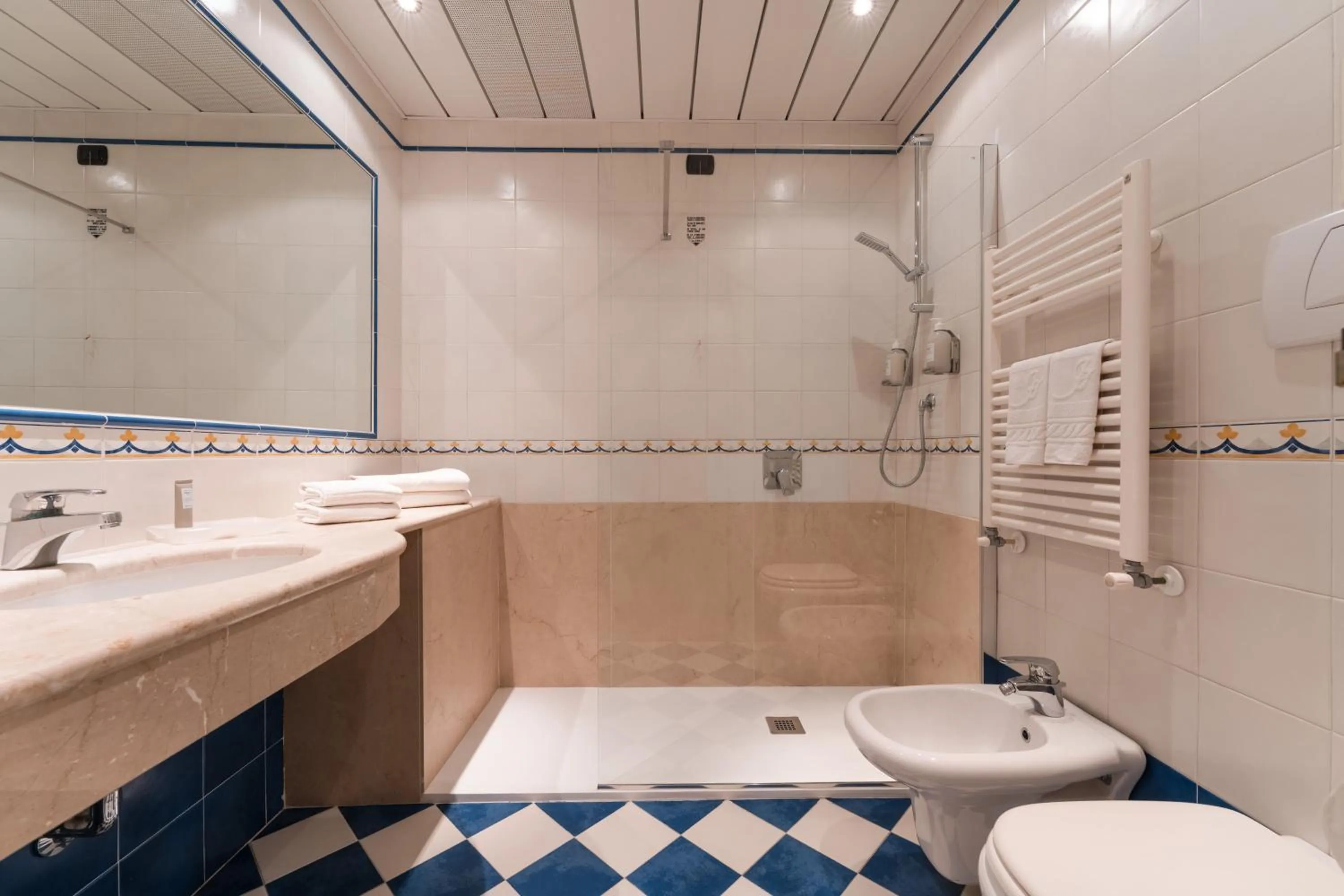 Hotel Boffenigo - The Golden Hour