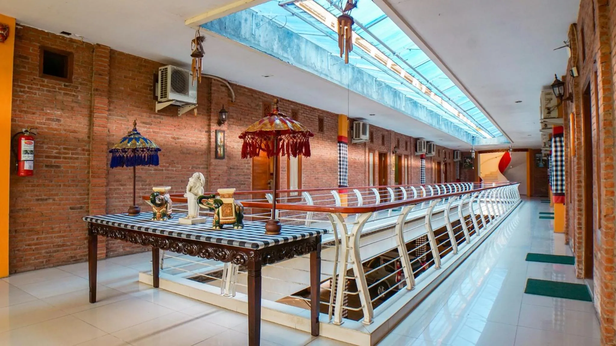 Decorative detail in Horton Hotel Cirebon