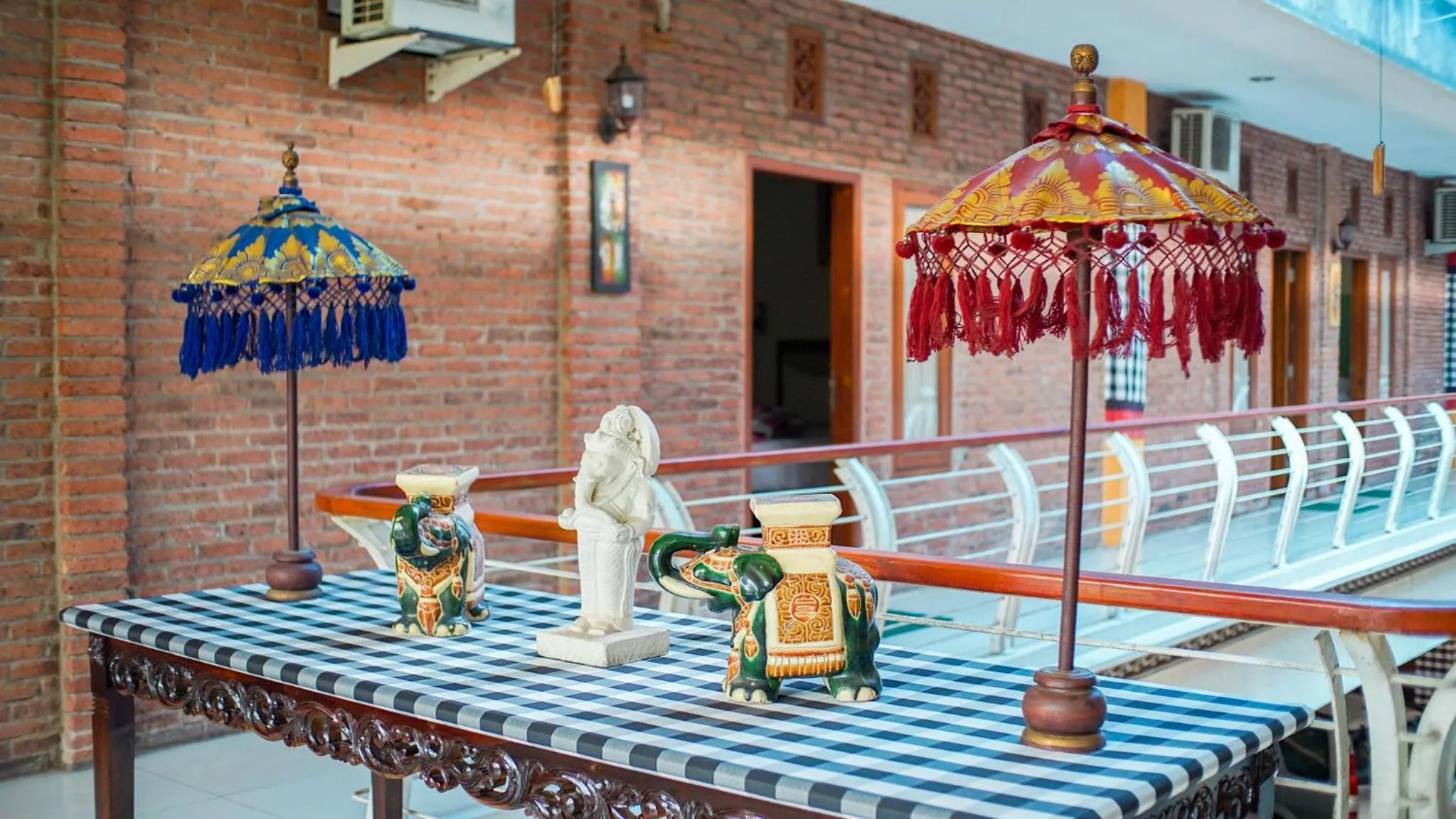 Decorative detail in Horton Hotel Cirebon