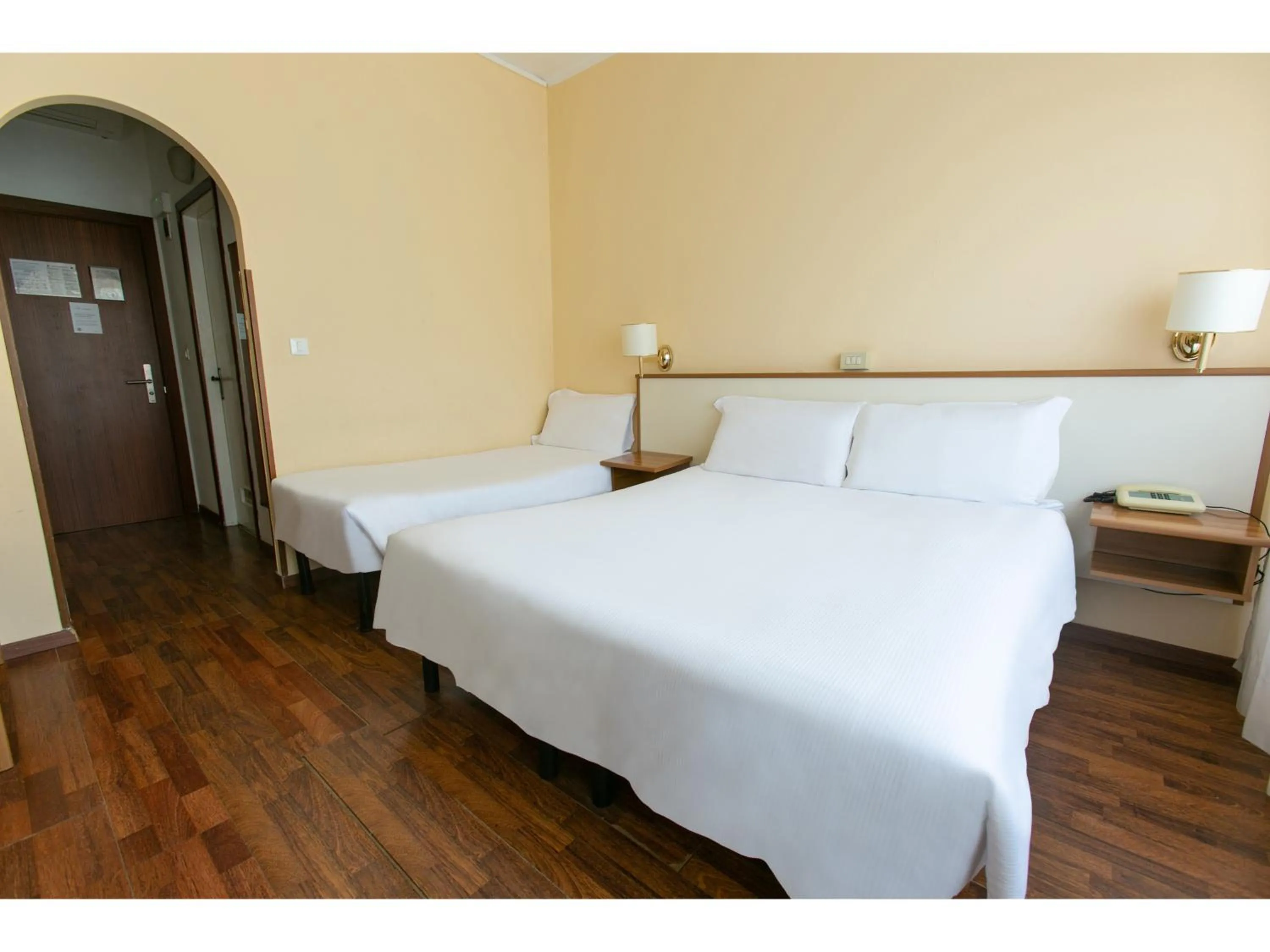 Bedroom, Bed in B&B HOTEL Riviera Celle Ligure