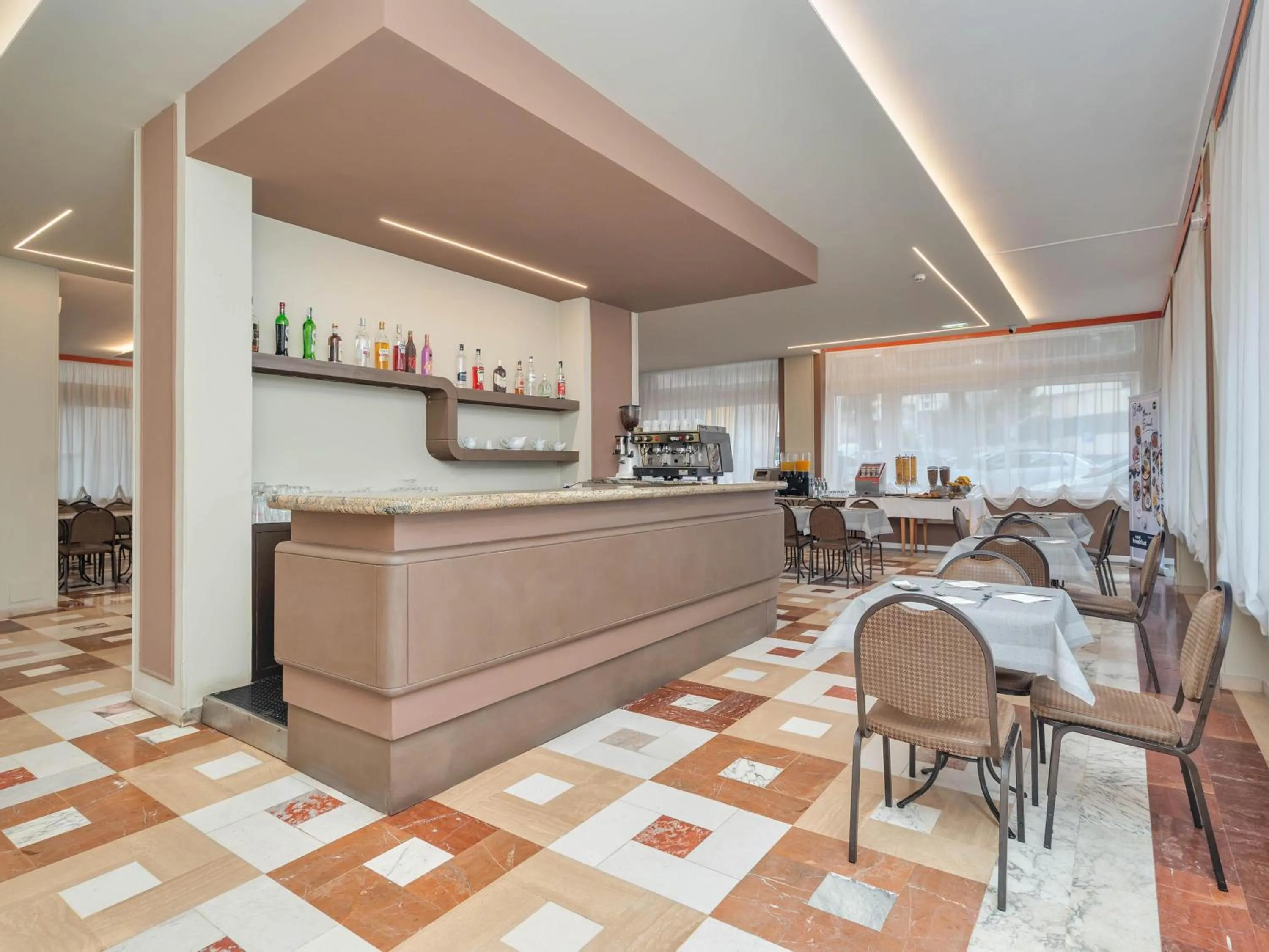 Lobby or reception in B&B HOTEL Riviera Celle Ligure
