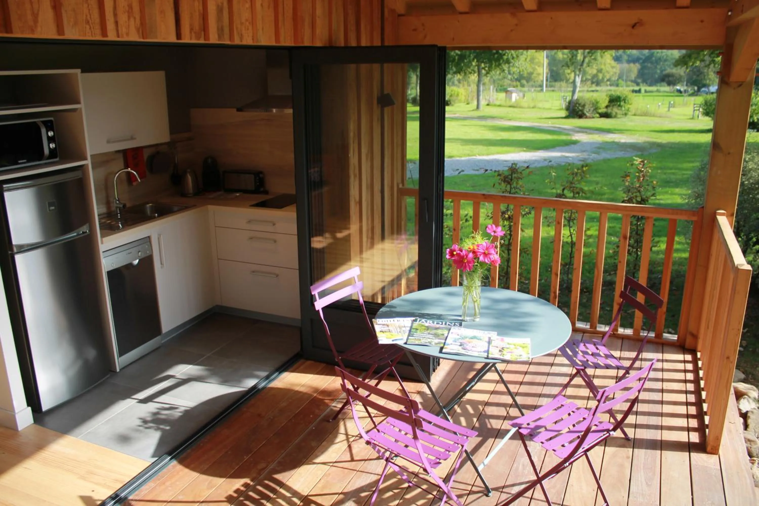 Dining area in Narbaitz Vacances