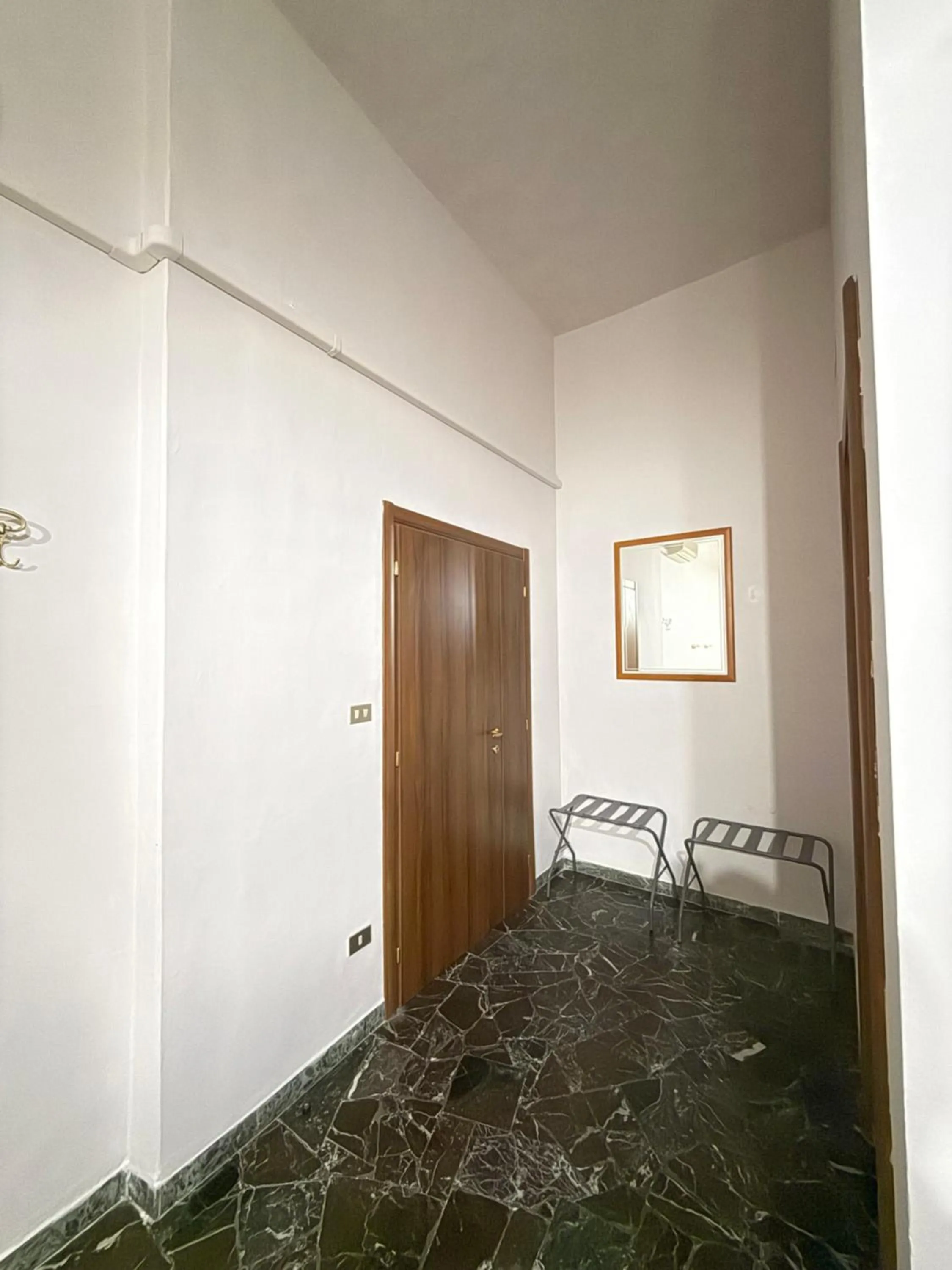 Bed in Hotel Montreal