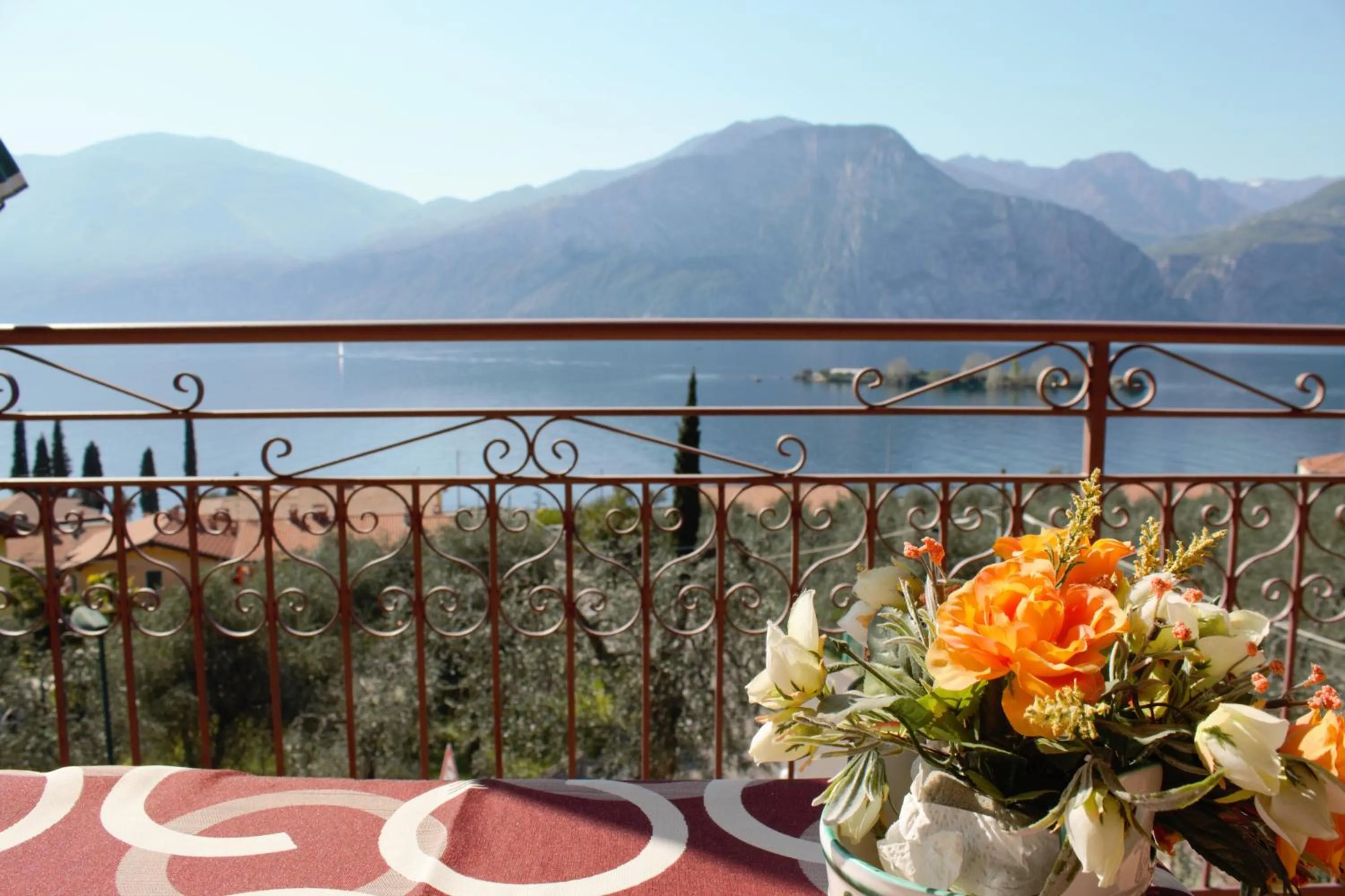 Lake view in Hotel Casa Gagliardi