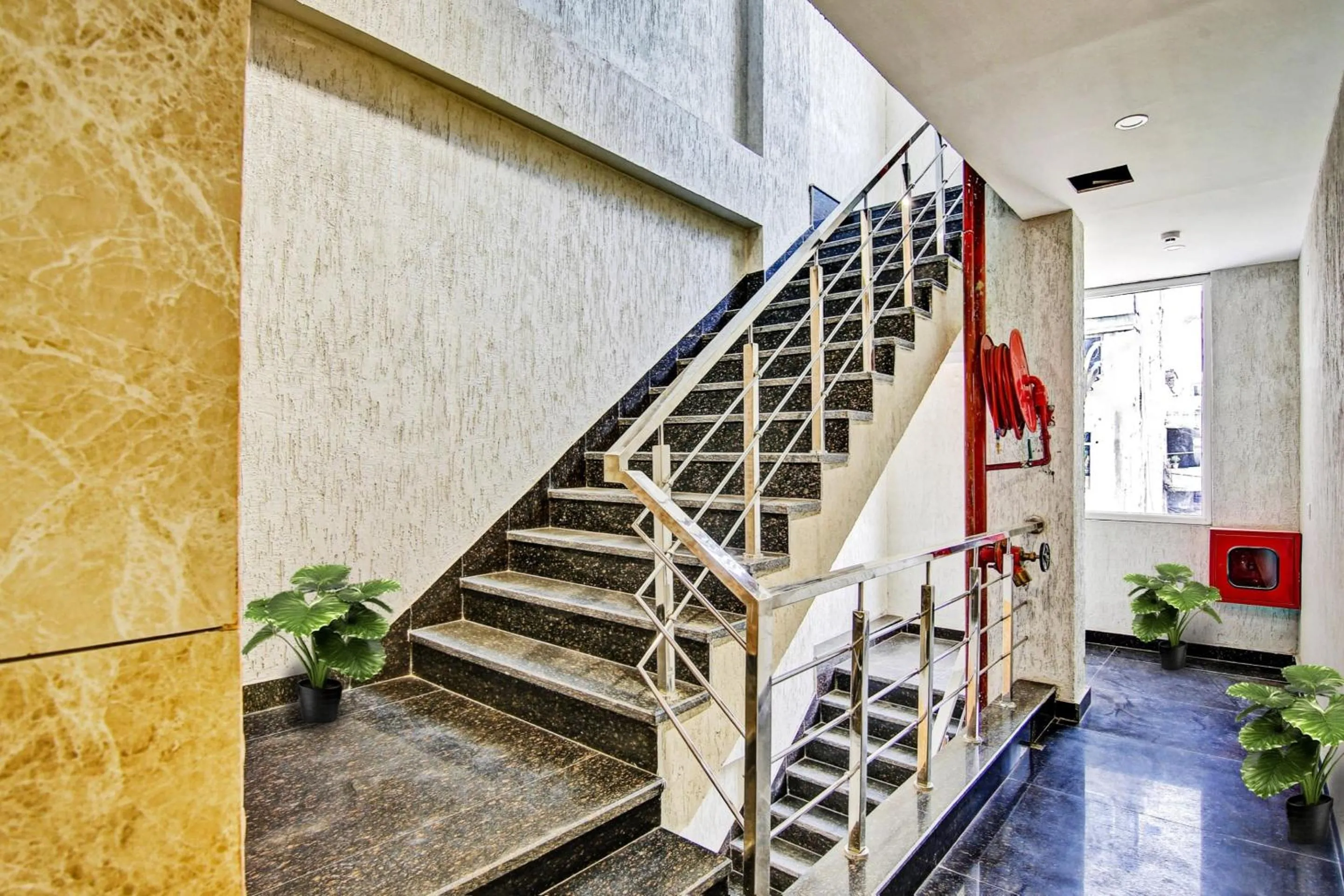 Lobby or reception in Townhouse Golden Frame