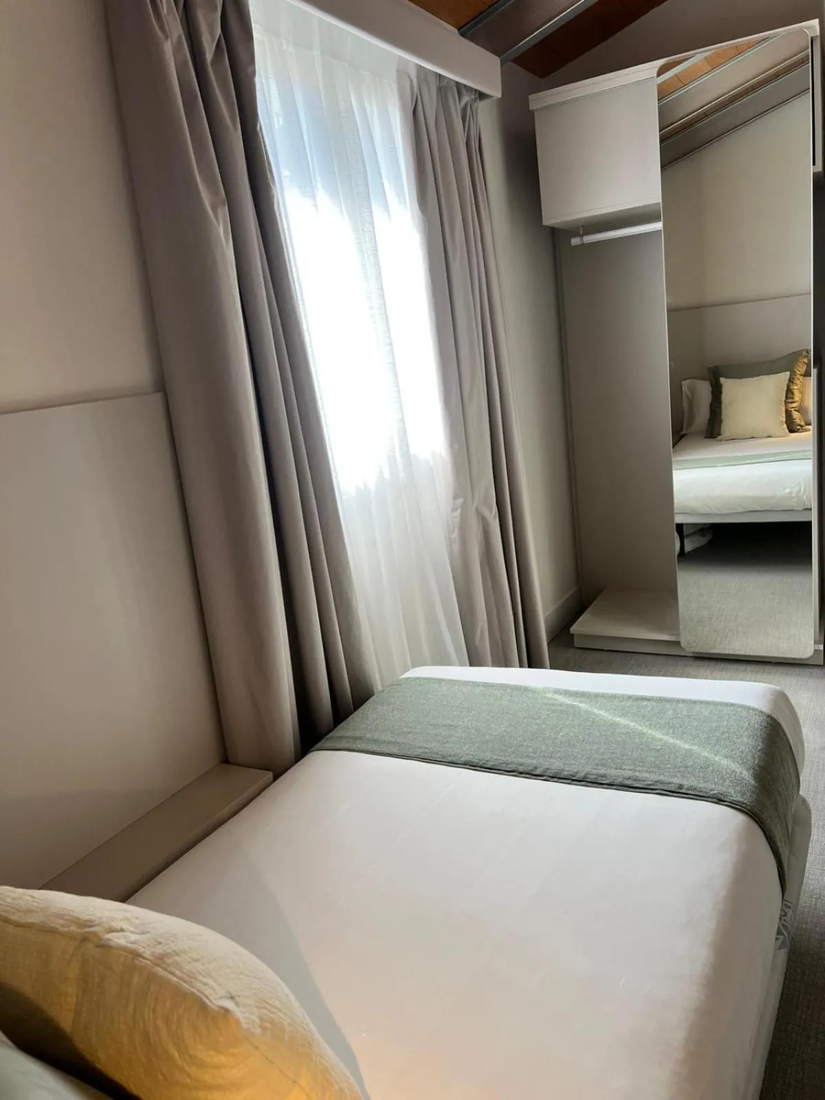 Bed in VTZ Hotel San Valero