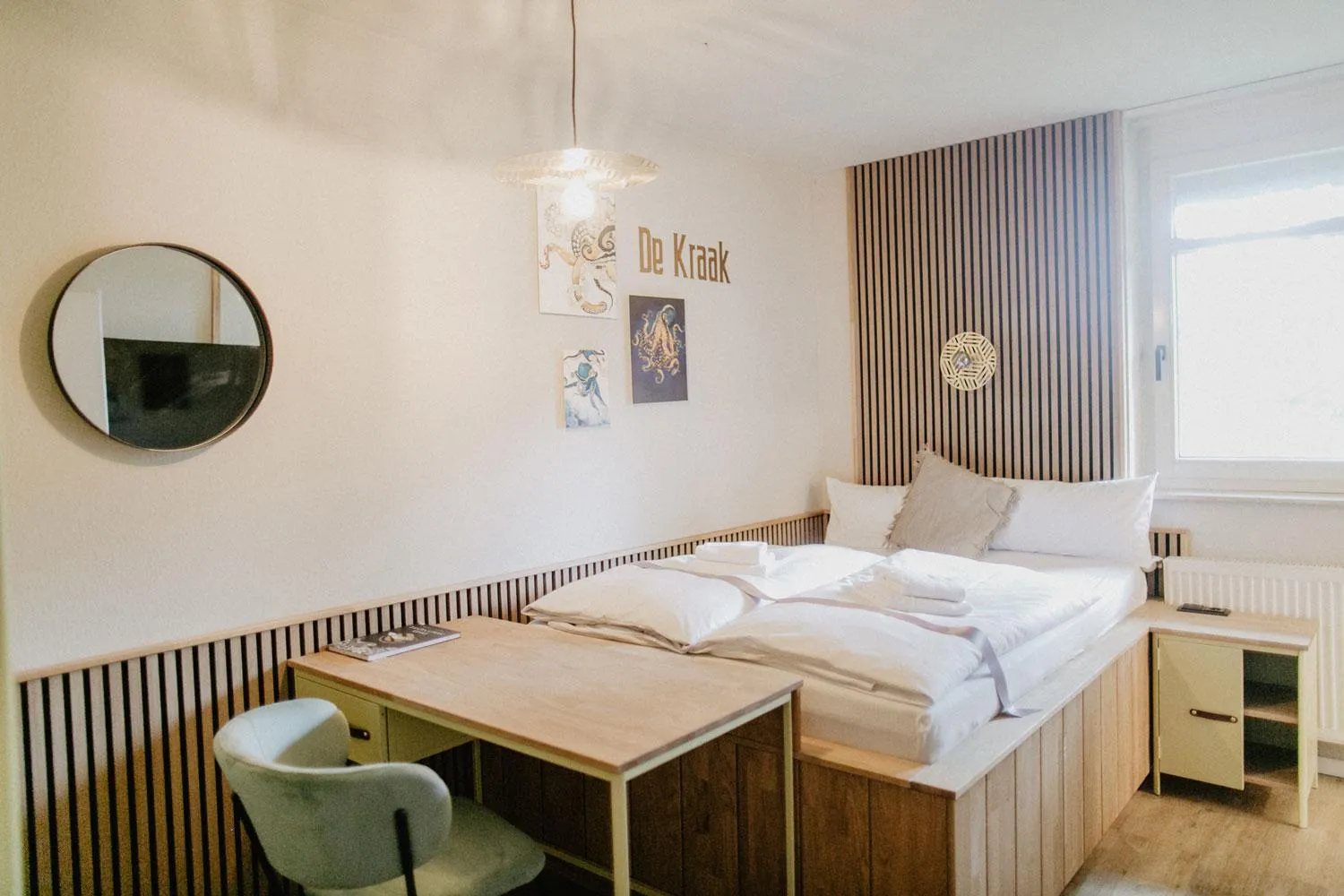 Bed in Peak Hotel & Event