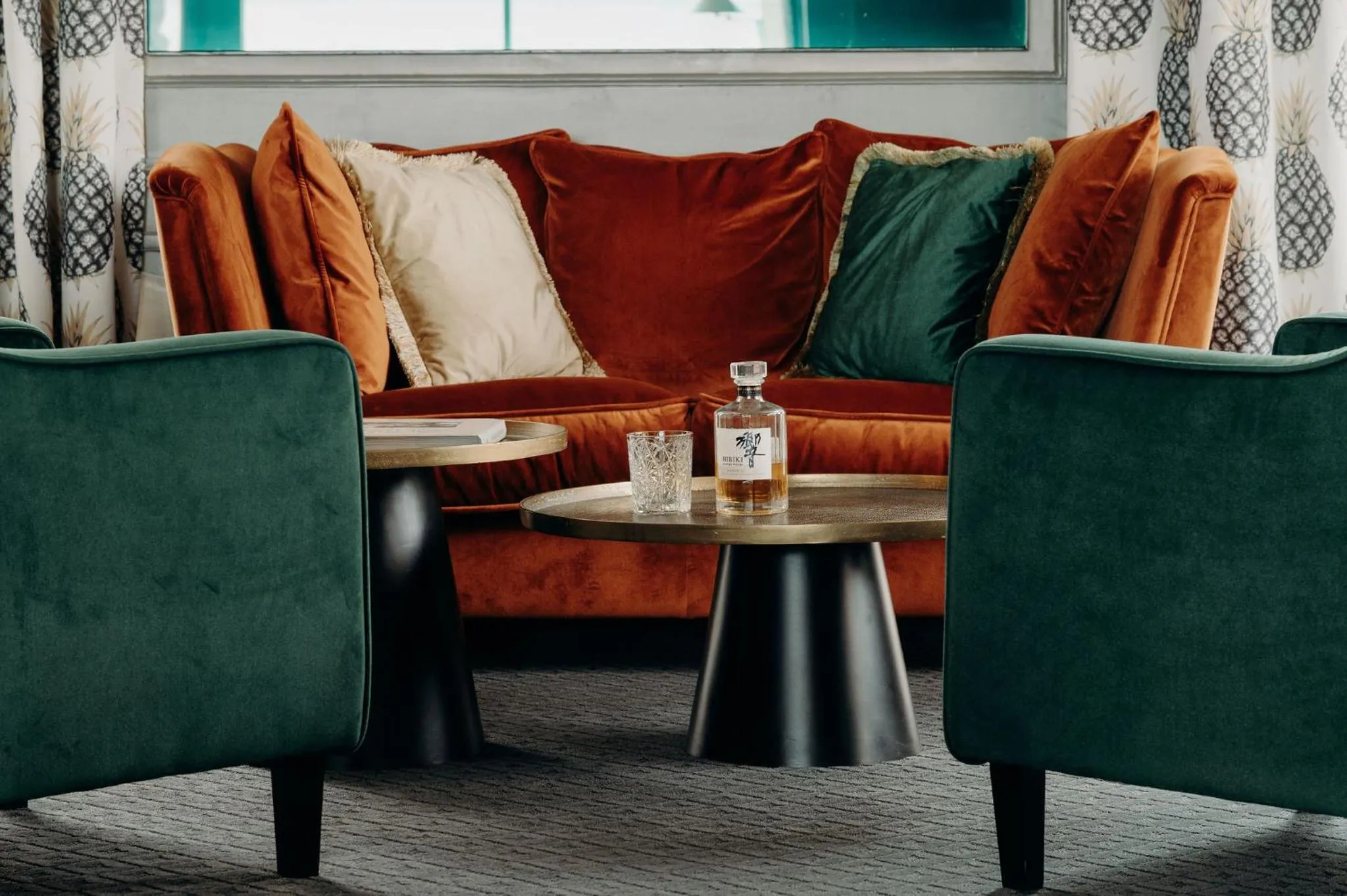 Lounge or bar in Domaine de Rochebois & Spa Nuxe