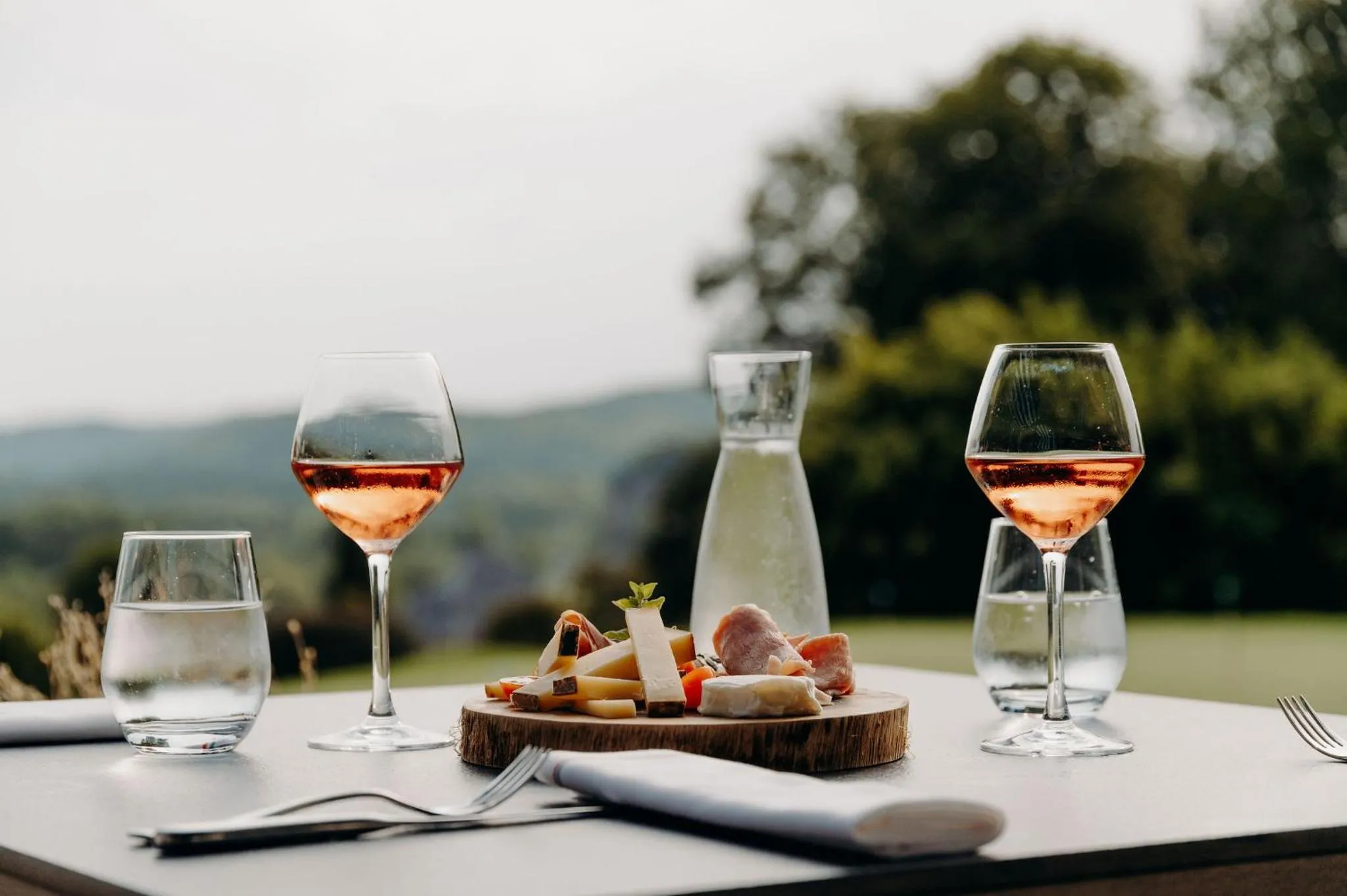 Restaurant/places to eat in Domaine de Rochebois & Spa Nuxe