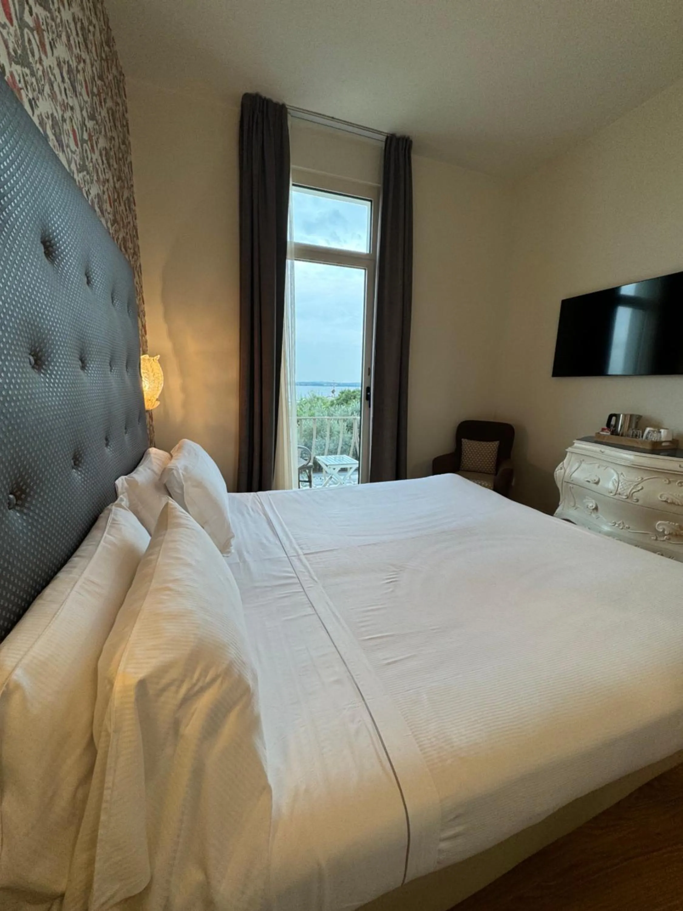 Bedroom, Bed in Olivi Hotel & Natural Spa