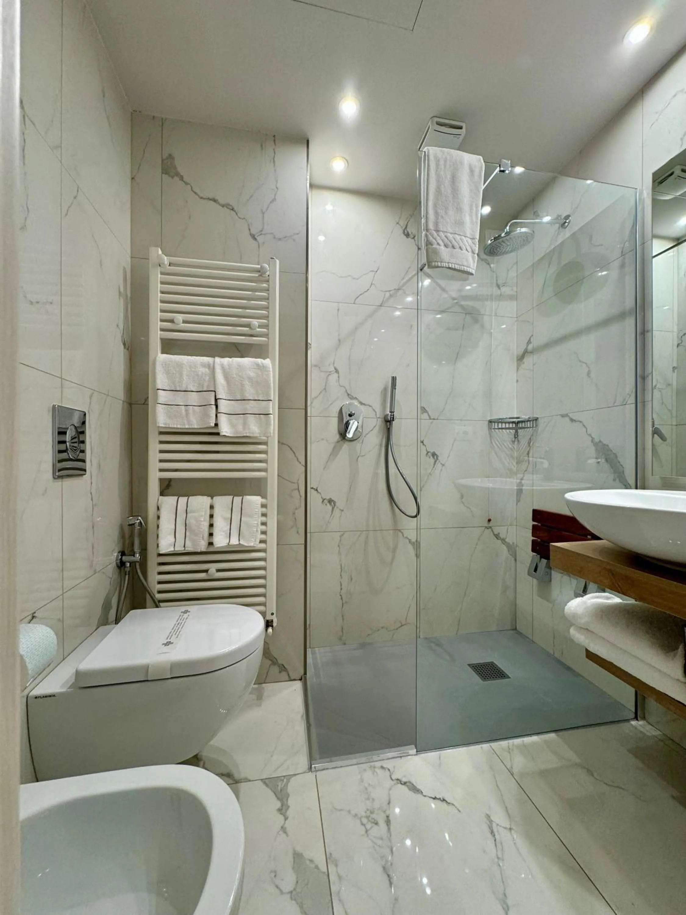 Bathroom in Olivi Hotel & Natural Spa