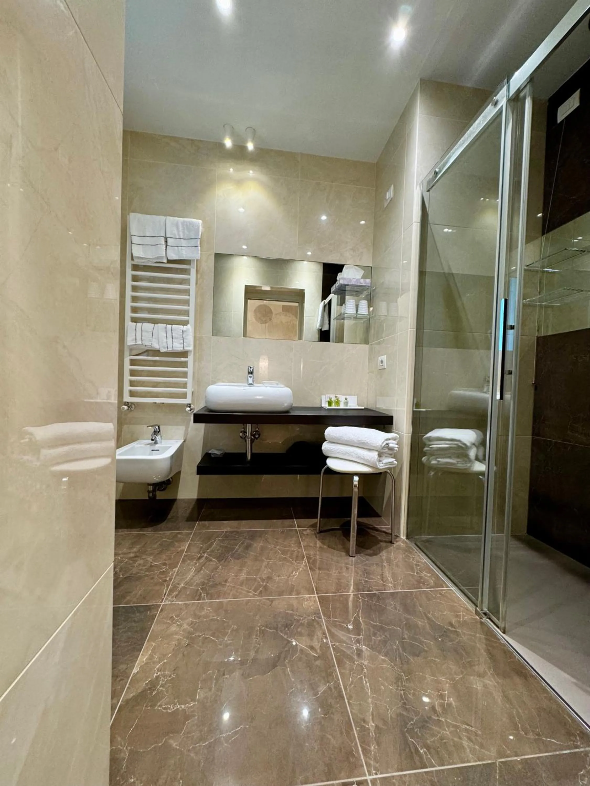 Bathroom, Bed in Olivi Hotel & Natural Spa