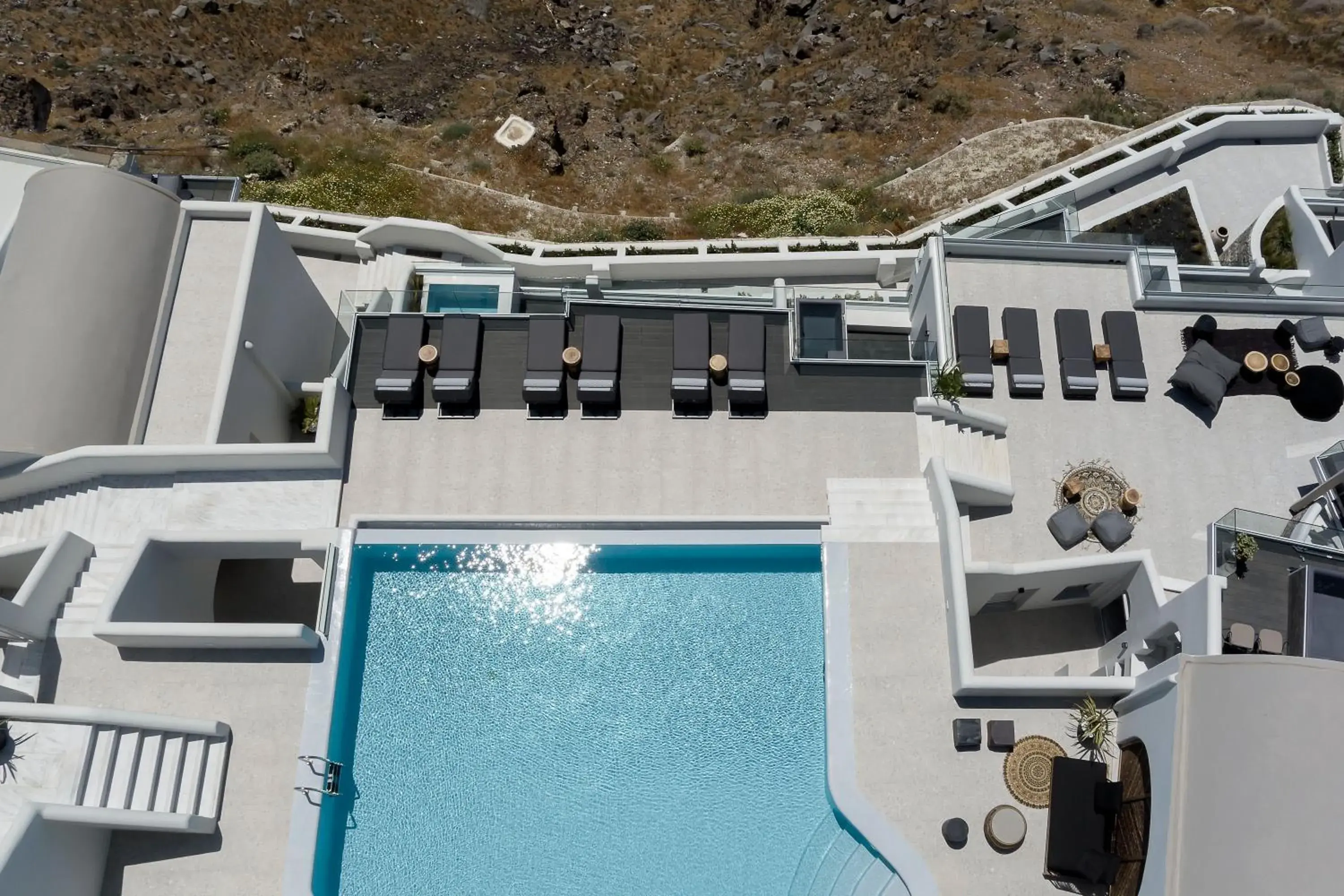 Bird's eye view in Hom Santorini Bird's eye view in Hom Santorini