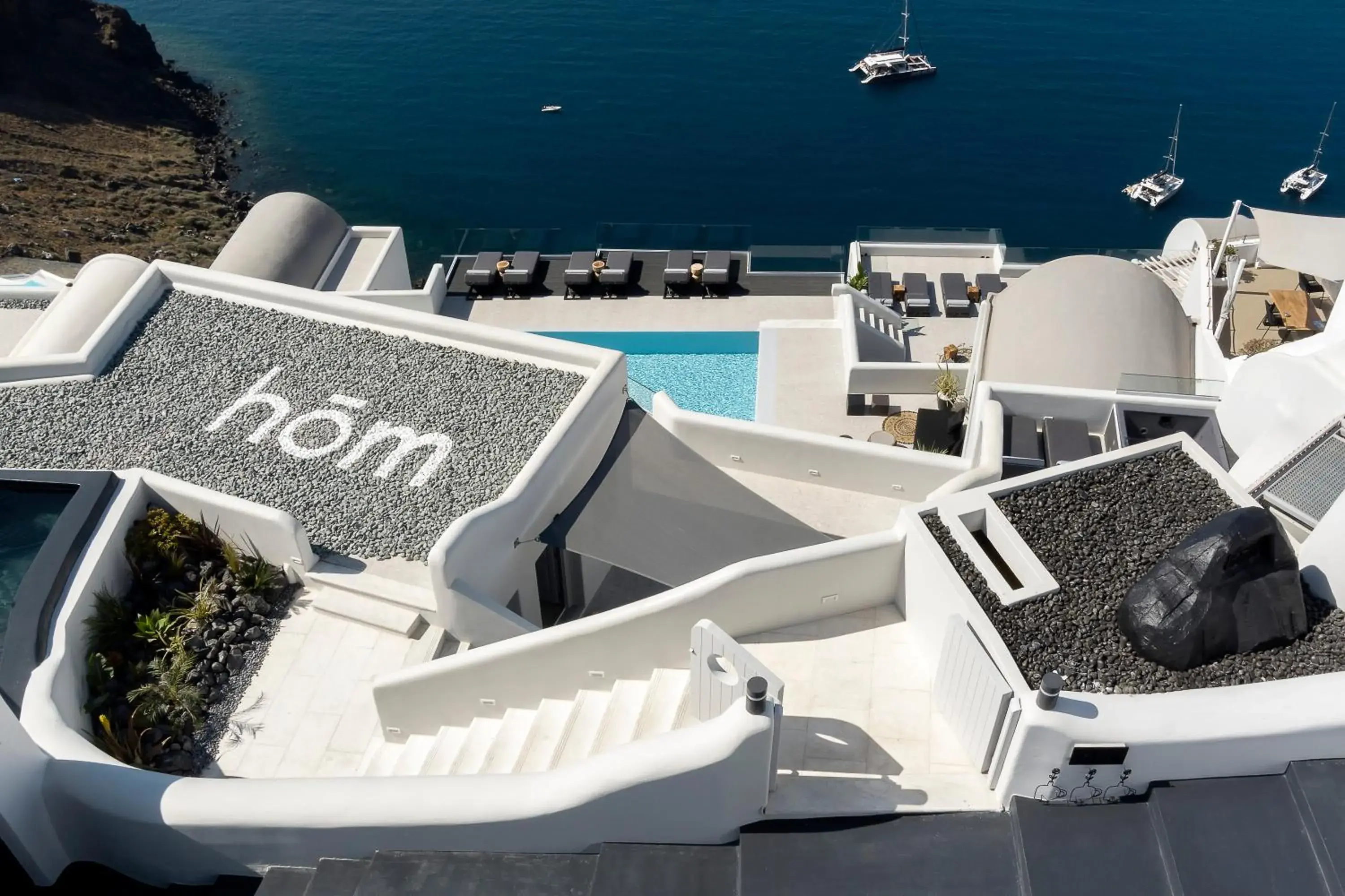 Bird's eye view in Hom Santorini Bird's eye view in Hom Santorini