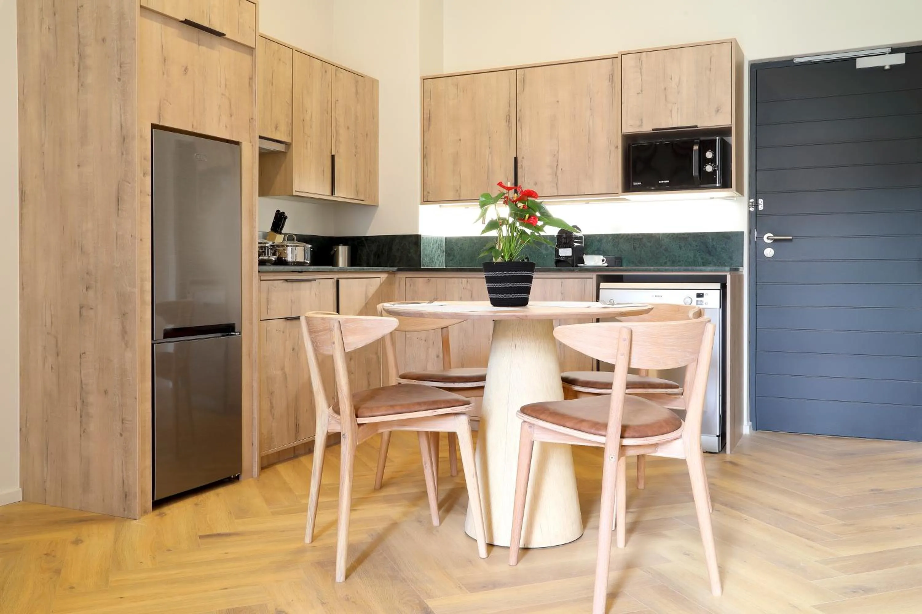Dining area in Hyatt House Johannesburg Rosebank