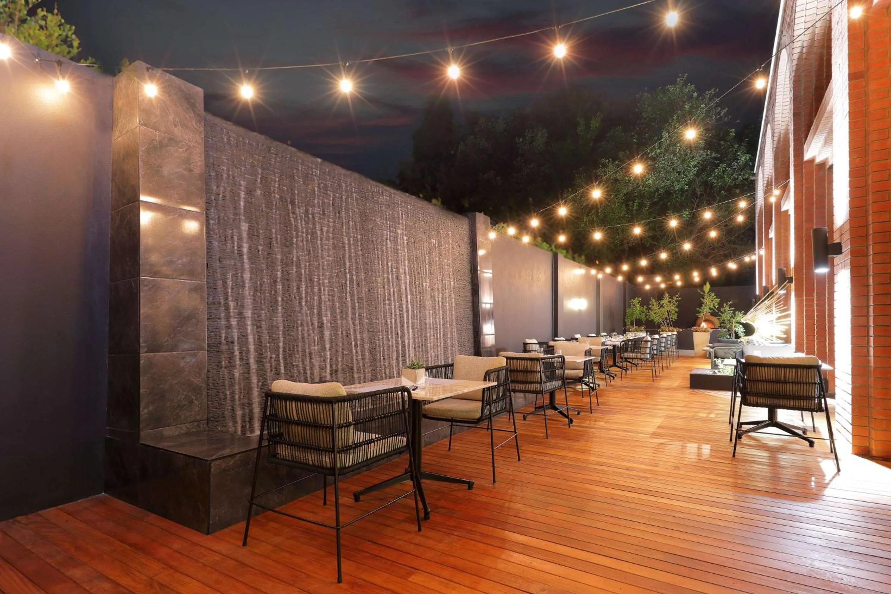 Restaurant/places to eat in Hyatt House Johannesburg Rosebank