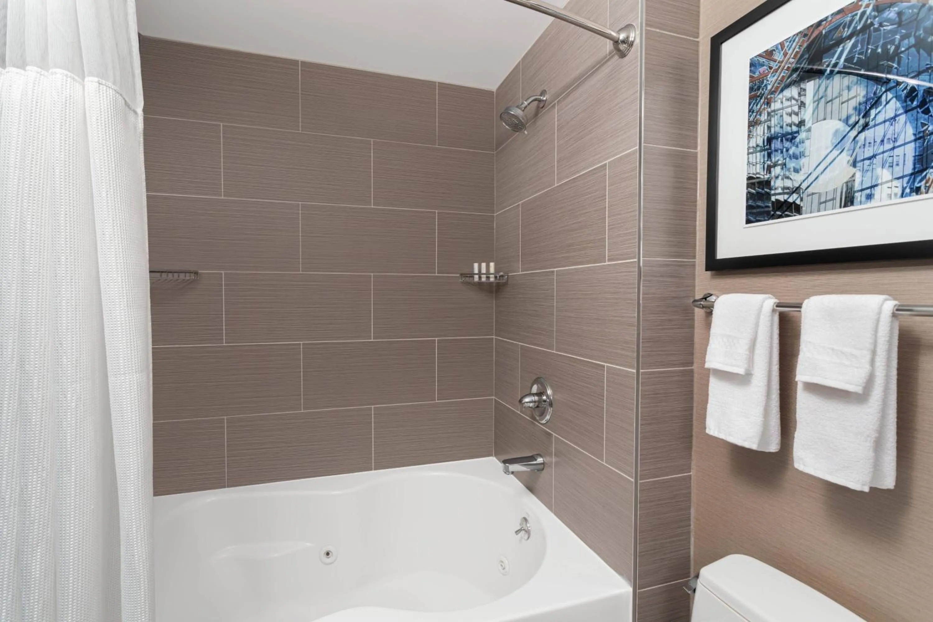 Bathroom in Fairfield Inn & Suites by Marriott New York Staten Island