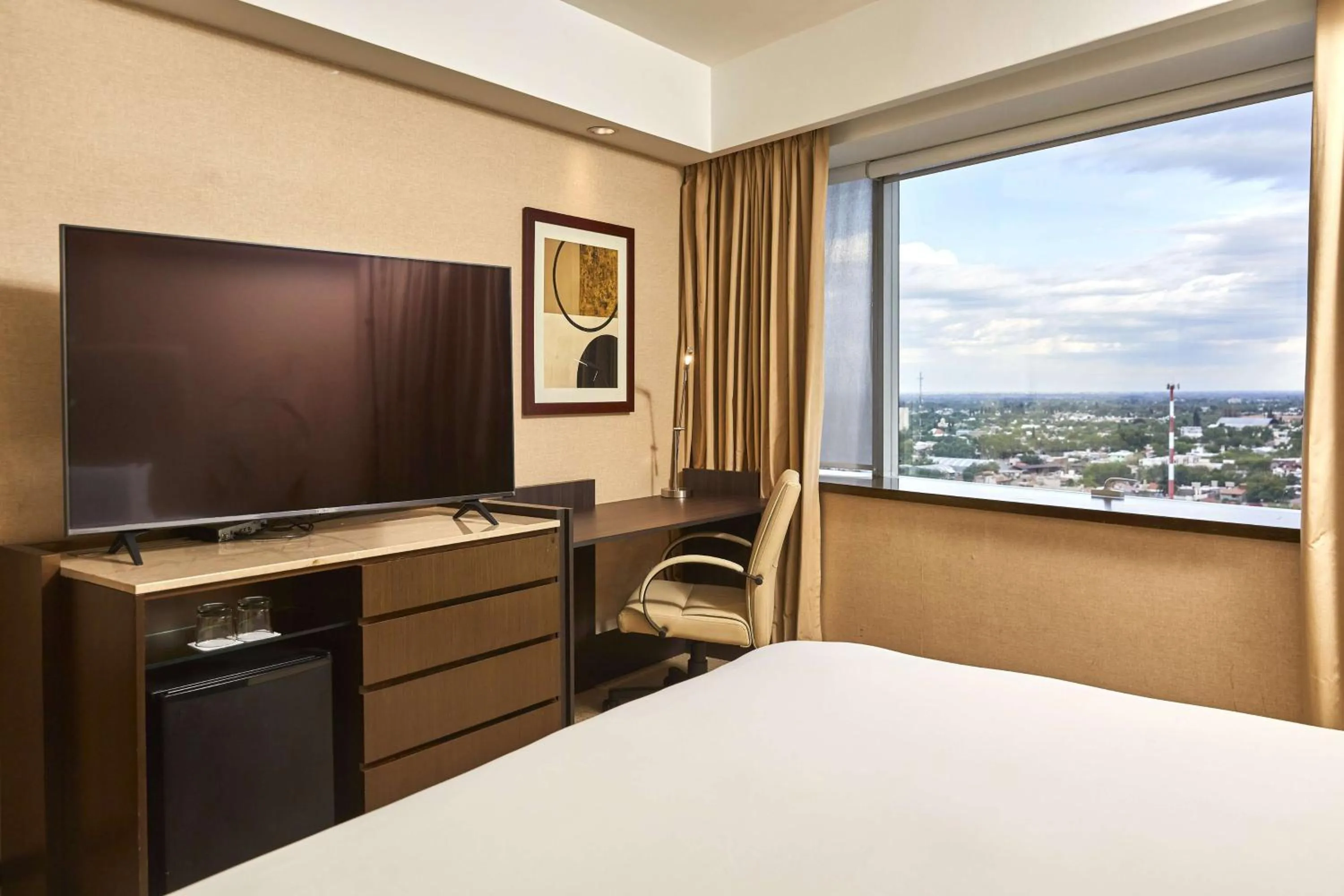 Bedroom, Bed in Hilton Mendoza