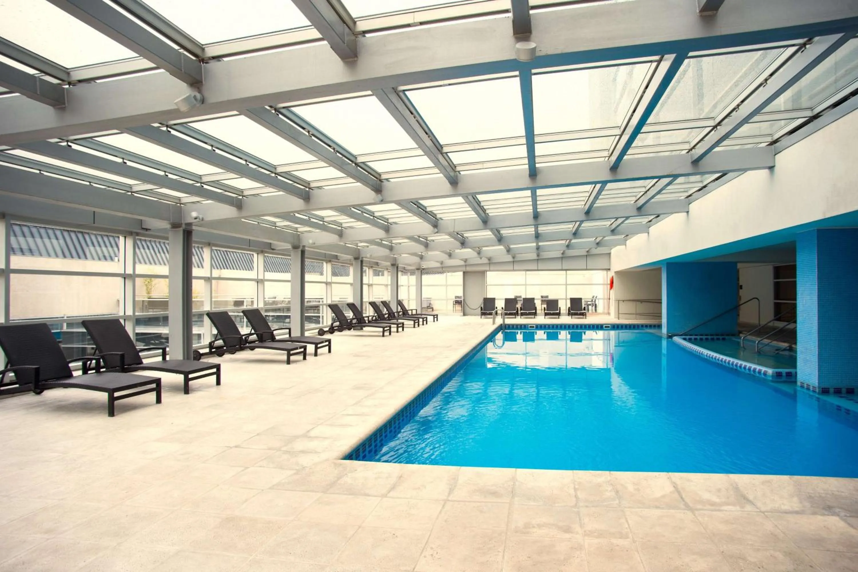 Pool view in Hilton Mendoza