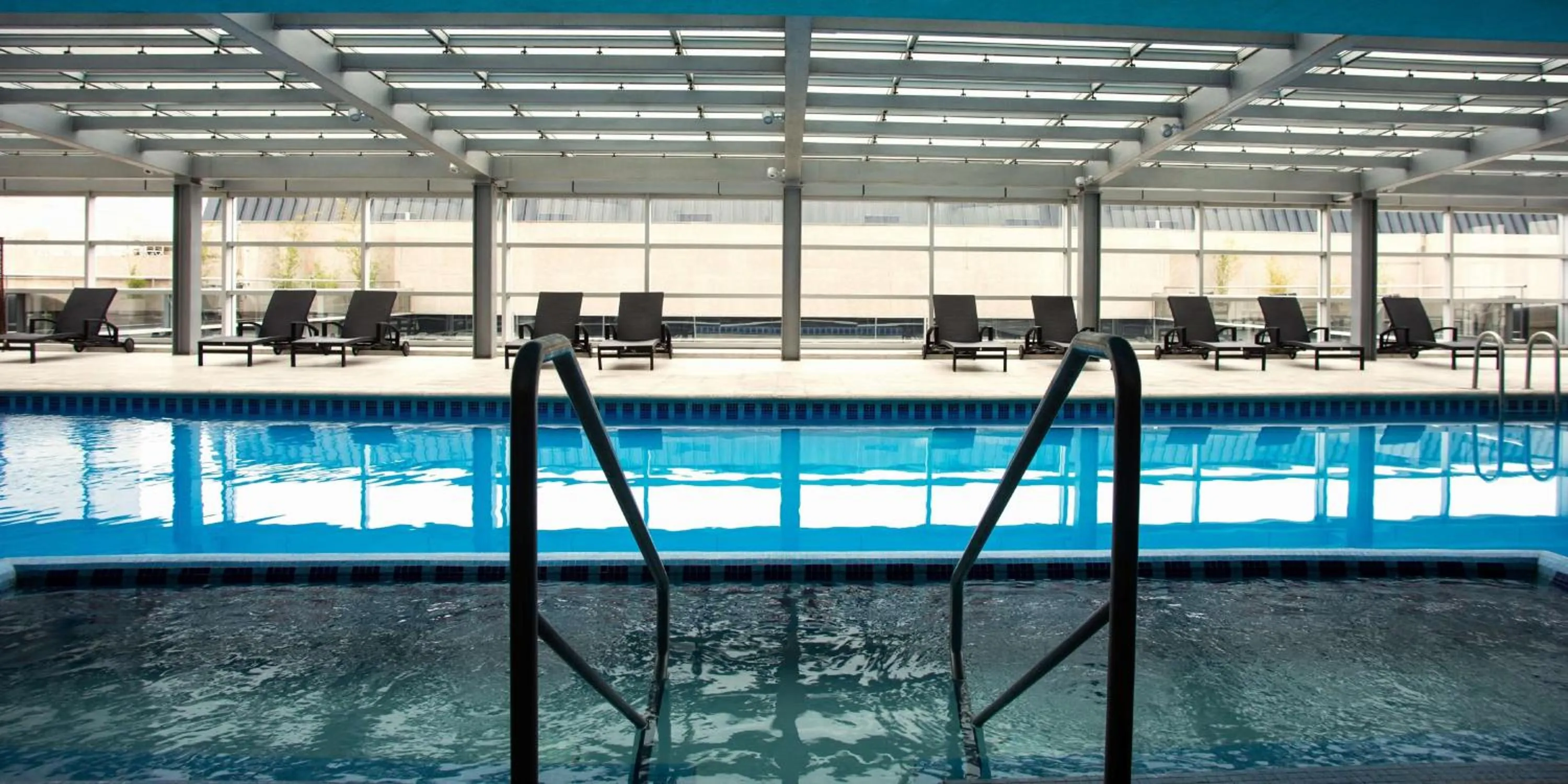 Pool view in Hilton Mendoza