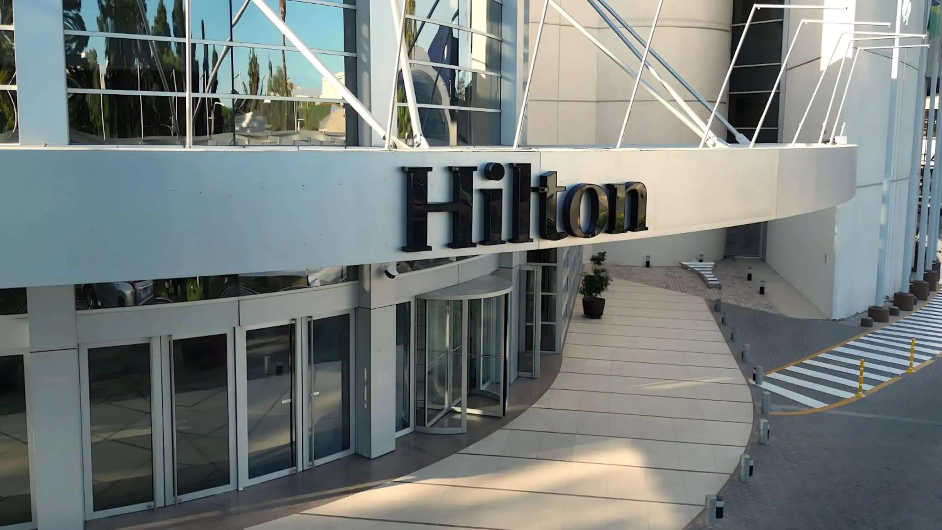 Property building in Hilton Mendoza Property building in Hilton Mendoza